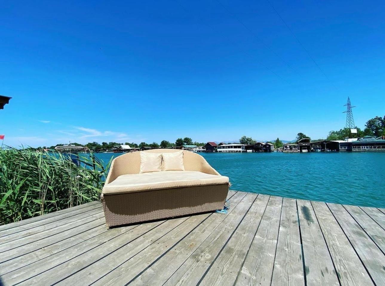 Eli - Waterfront Villa view 4