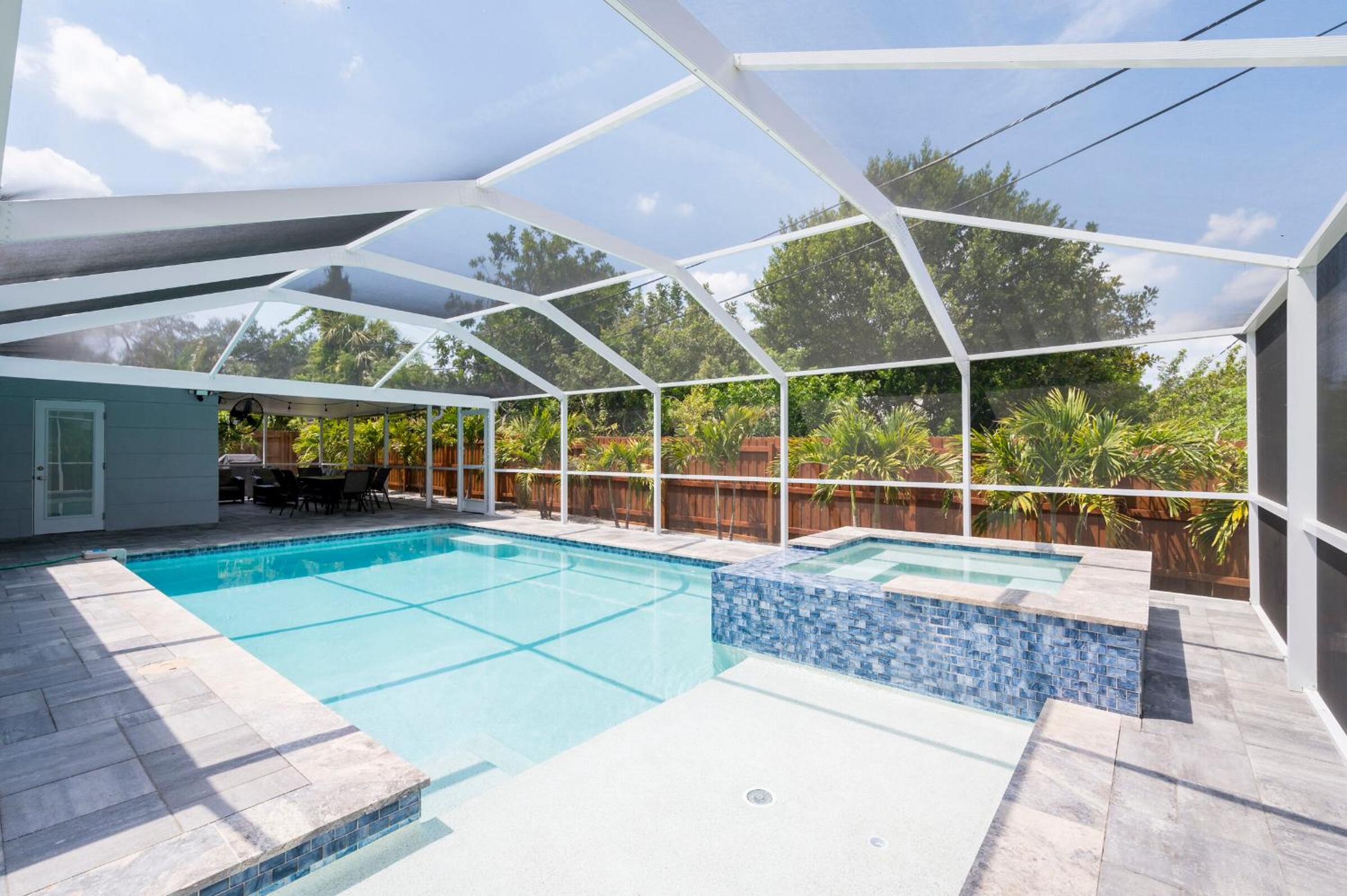 Private Heated SaltWater Pool and Spa 3-bdrm Home in Harbor Bluffs view 3