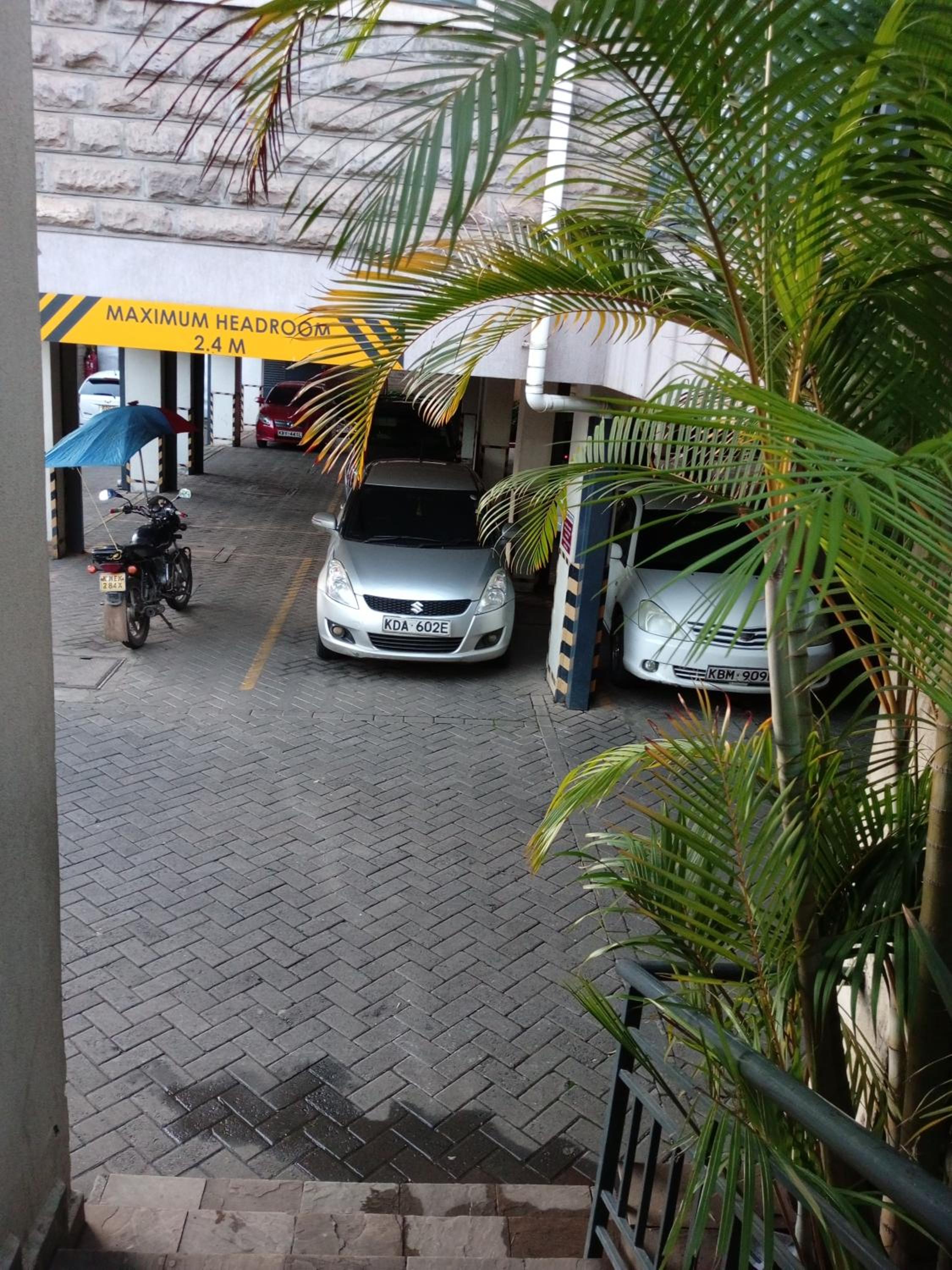 Photo 28