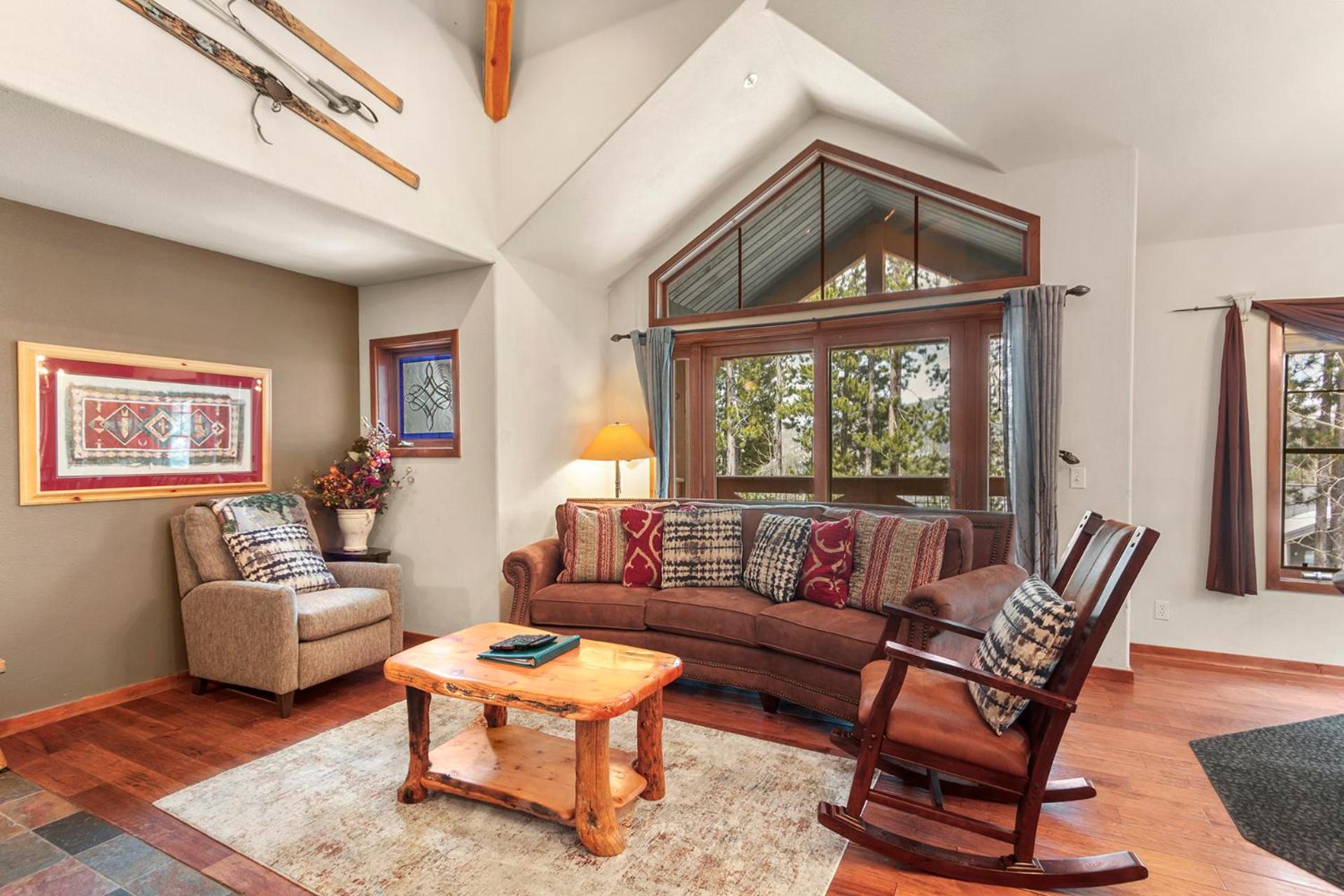 Los Pinos 23A by Great Western Lodging view 4