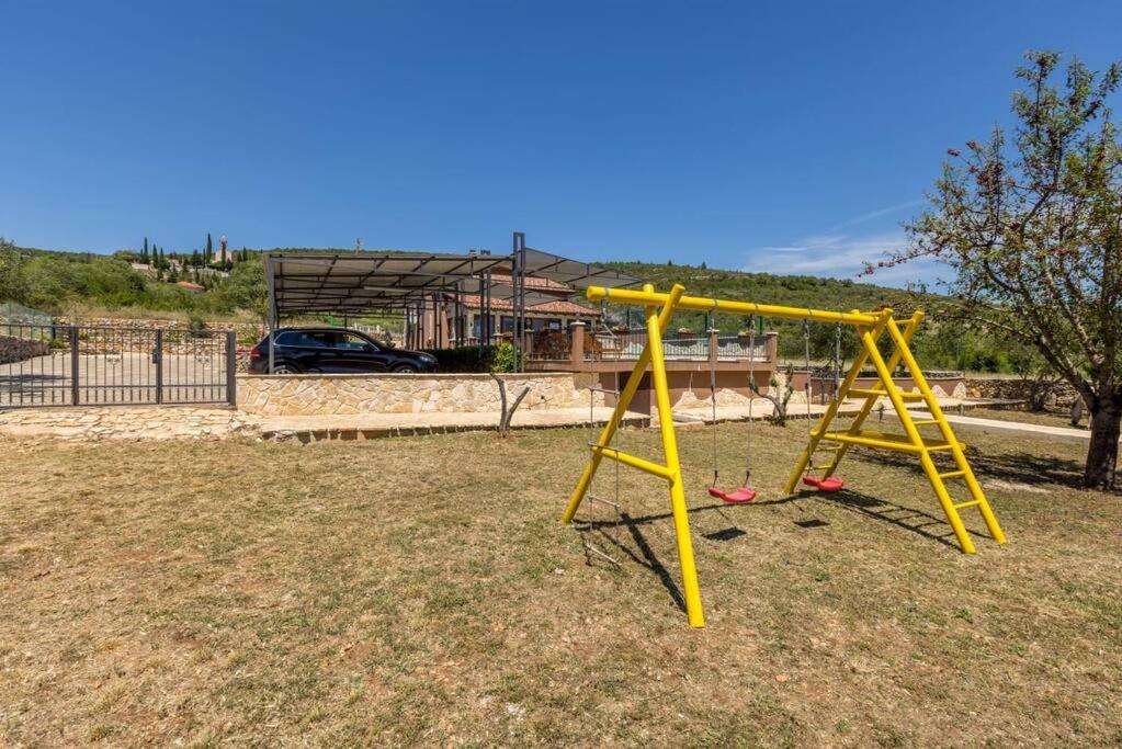 Secluded villa with a private pool near Split and Sibenik