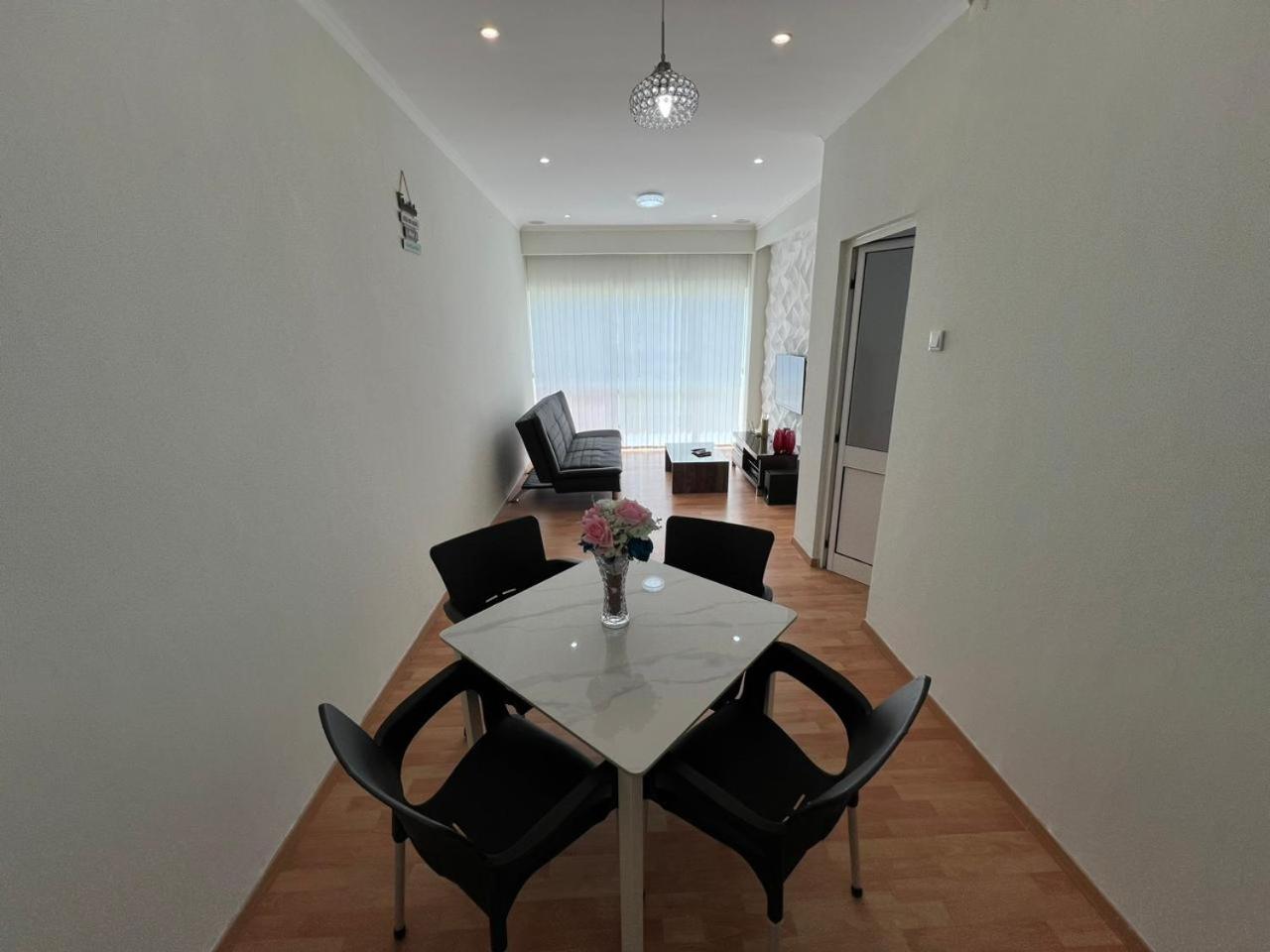 J´S Place