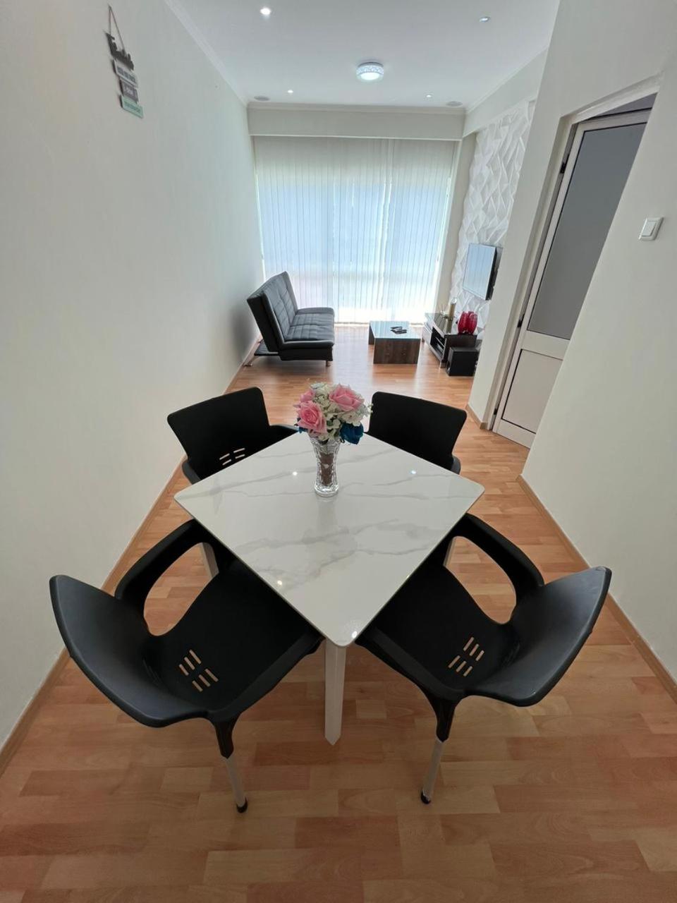 J´S Place