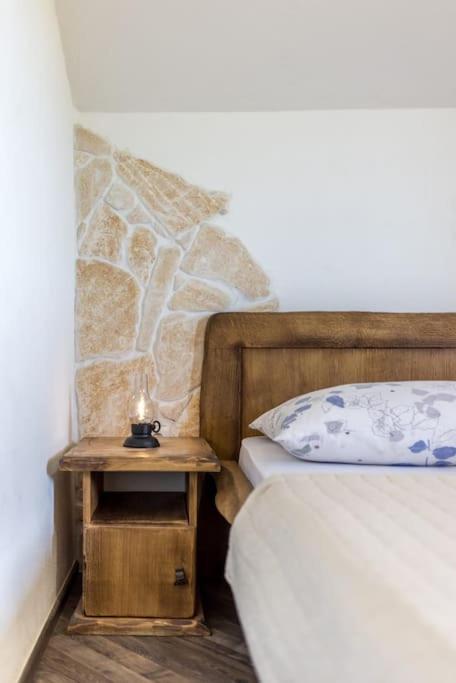 Secluded villa with a private pool near Split and Sibenik