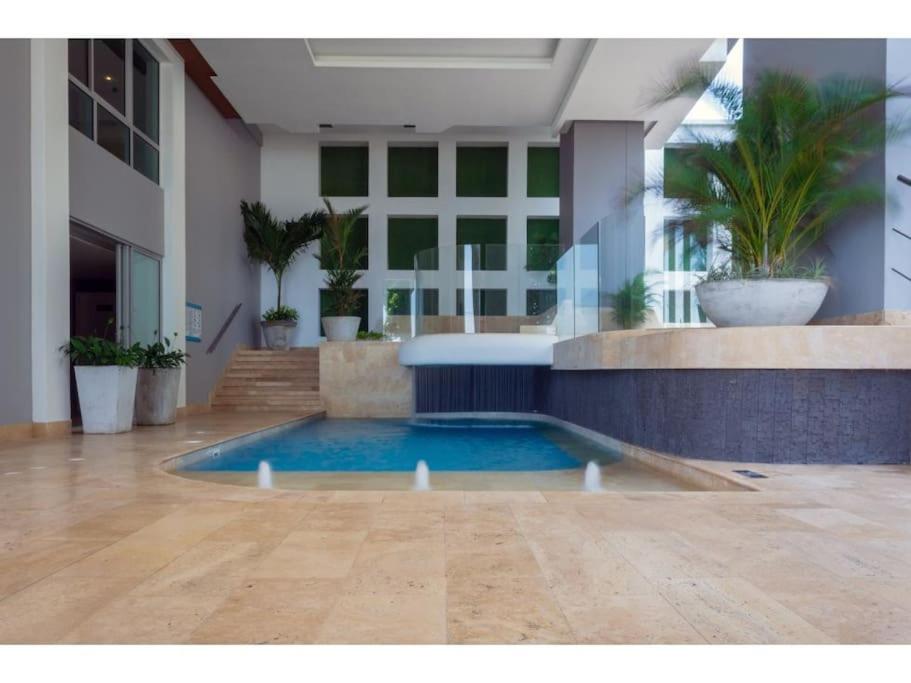 MURANO ELITE LUXURY OCEANFRONT BOCAGRANDE.