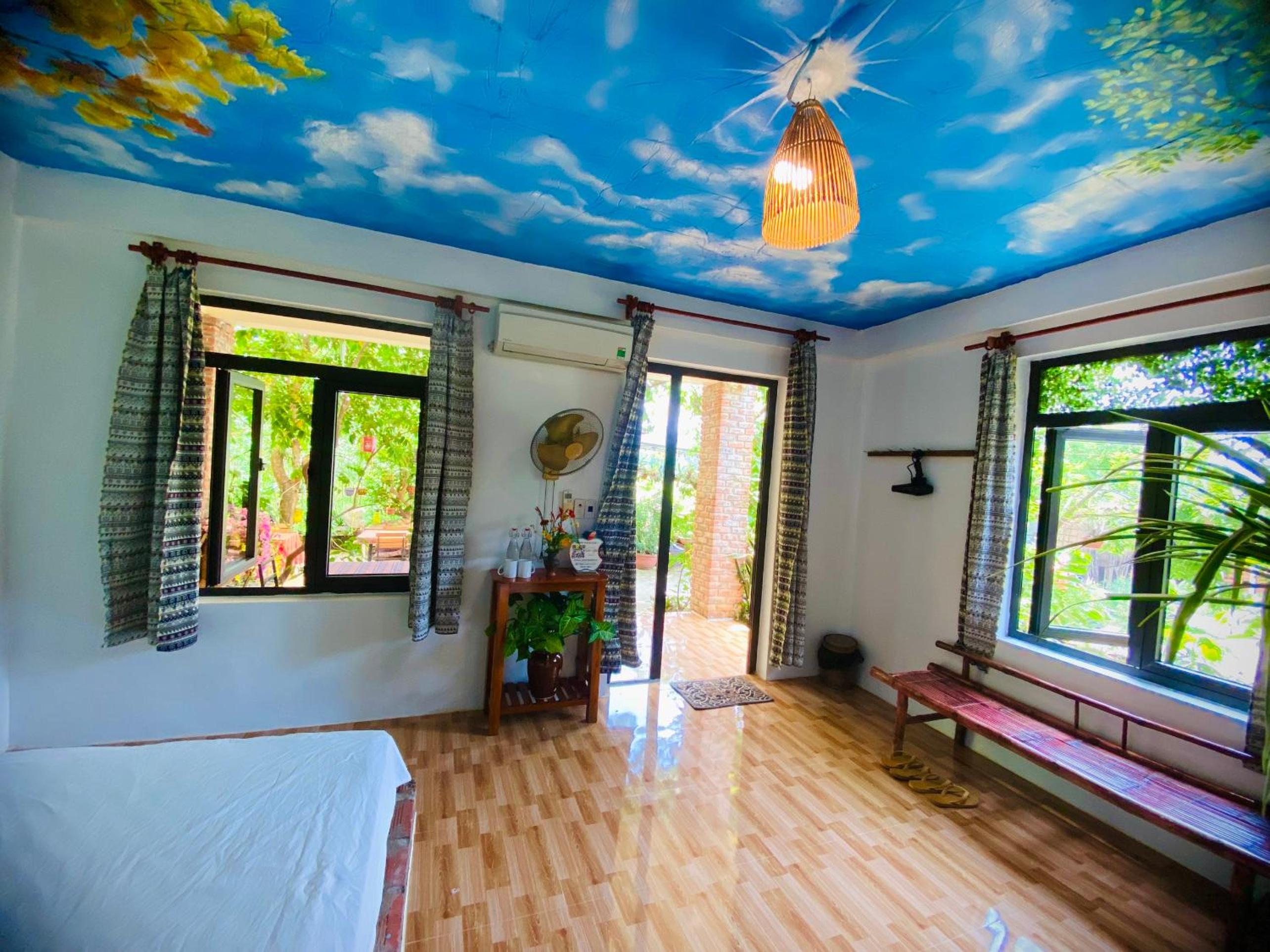 Jungle Boss Homestay