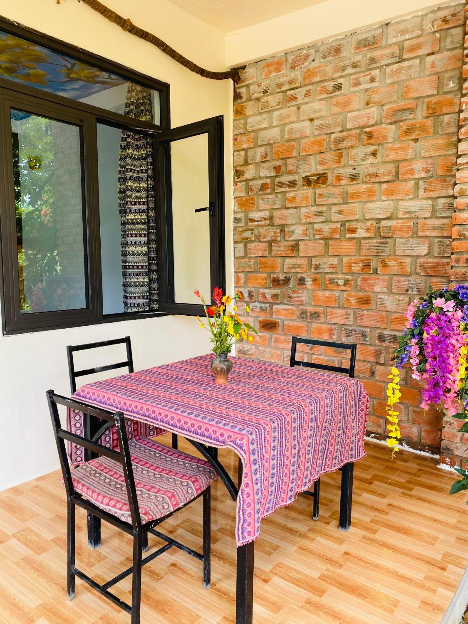 Jungle Boss Homestay