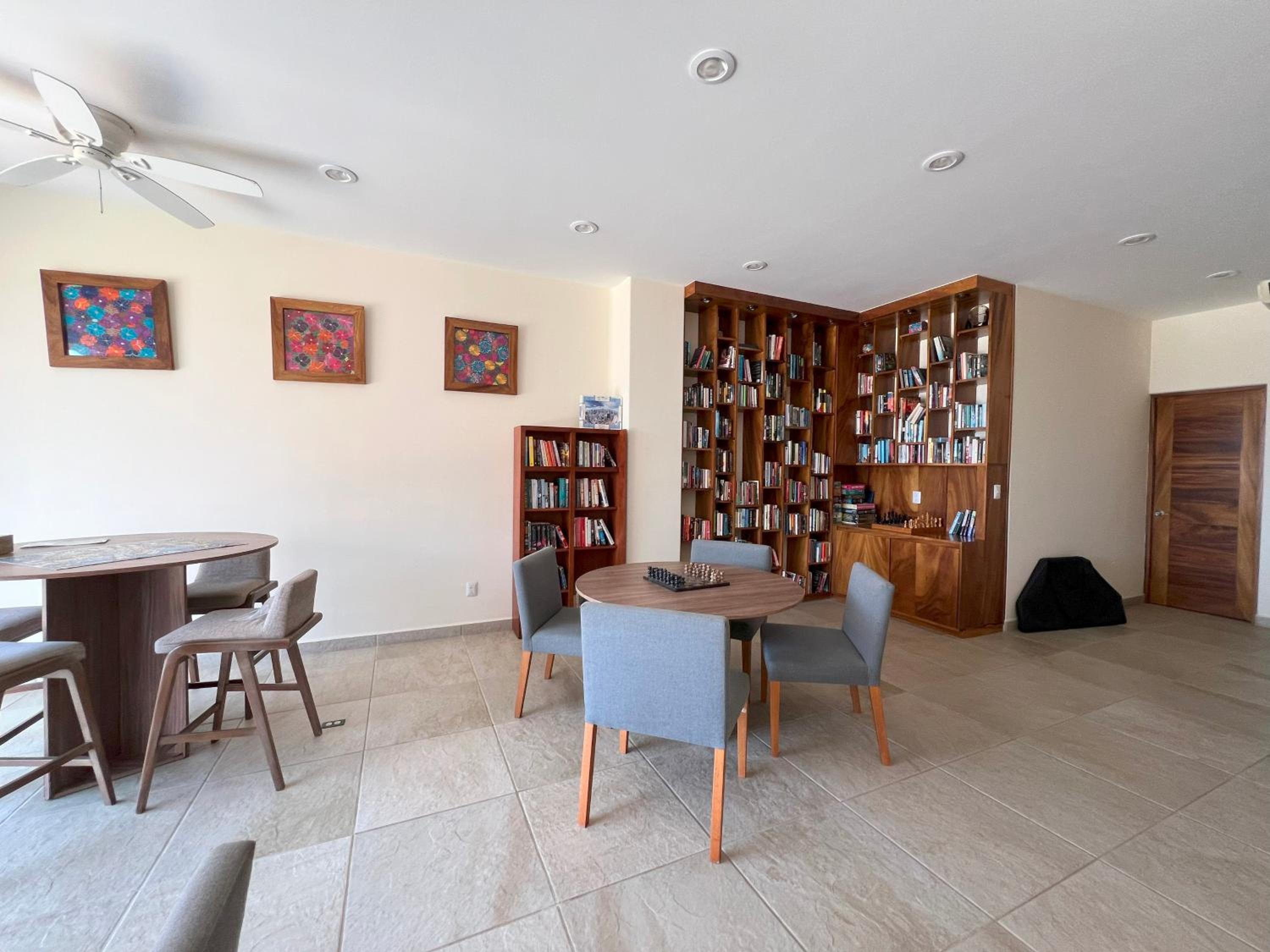 Beachfront in a peaceful Resort 8mi from Puerto Escondido