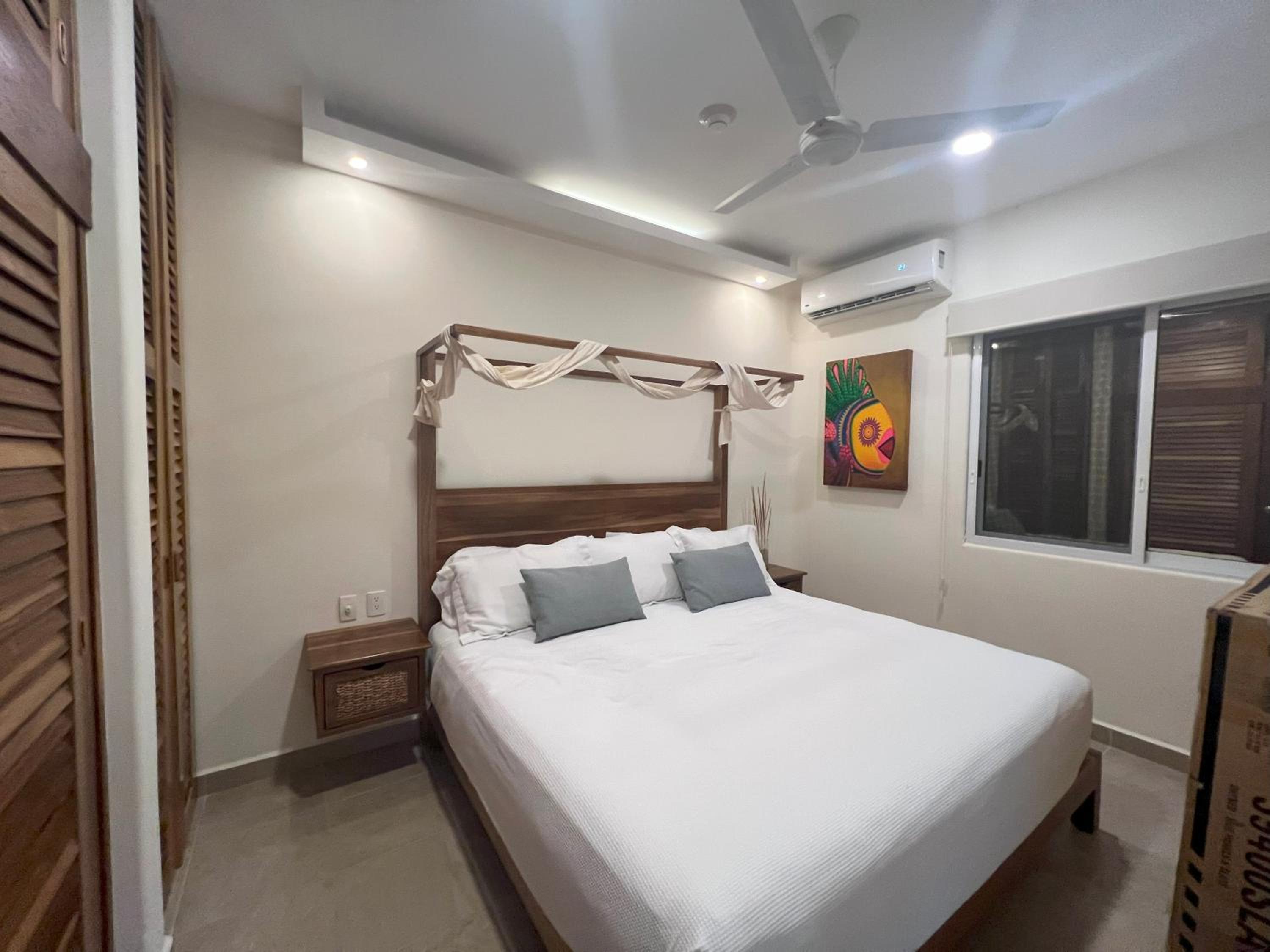 Beachfront in a peaceful Resort 8mi from Puerto Escondido