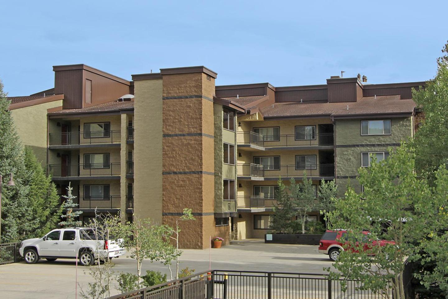 Powderhorn A204 by Great Western Lodging view 2