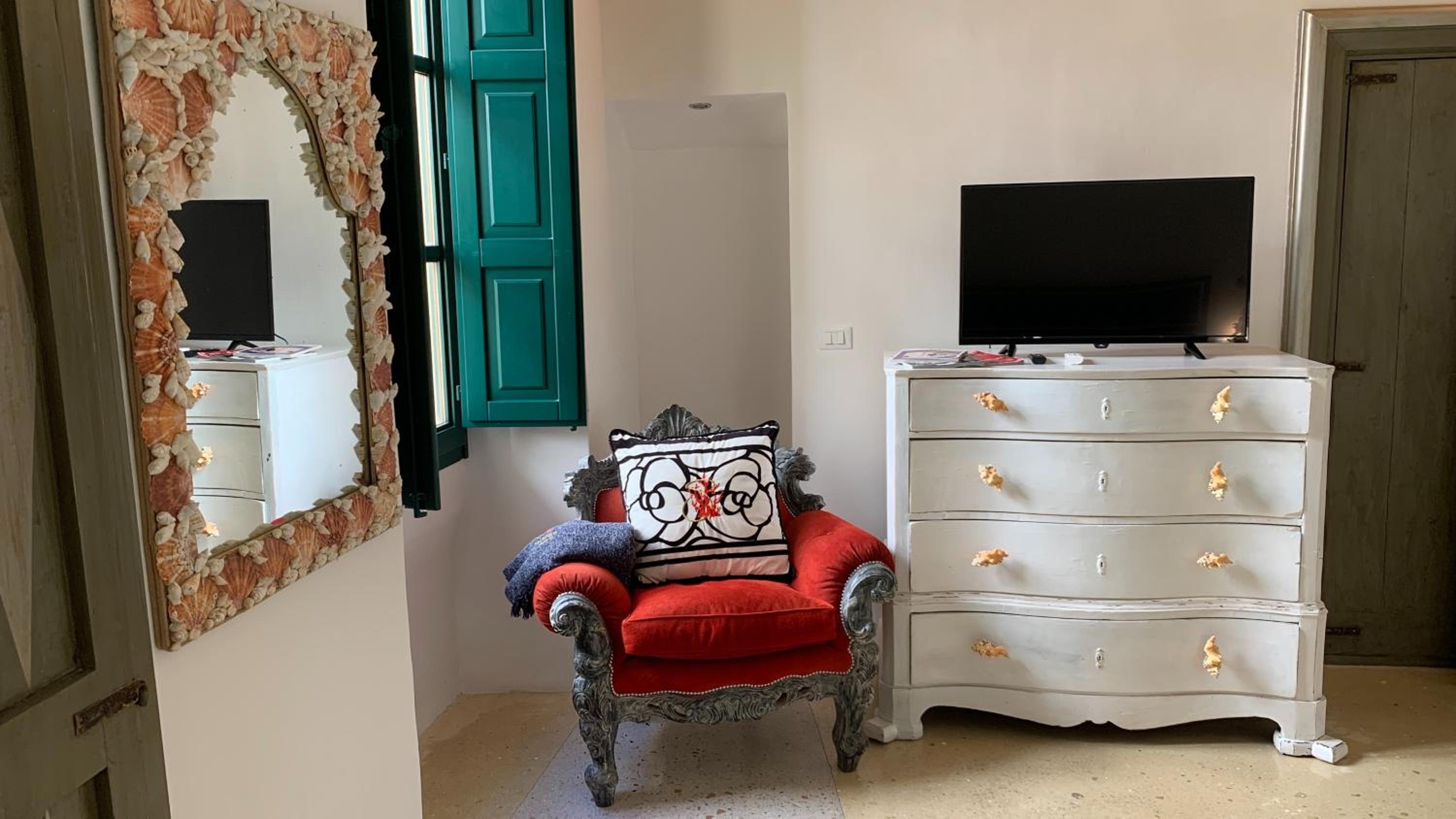 Palazzo Salapolis - Luxury Apartments