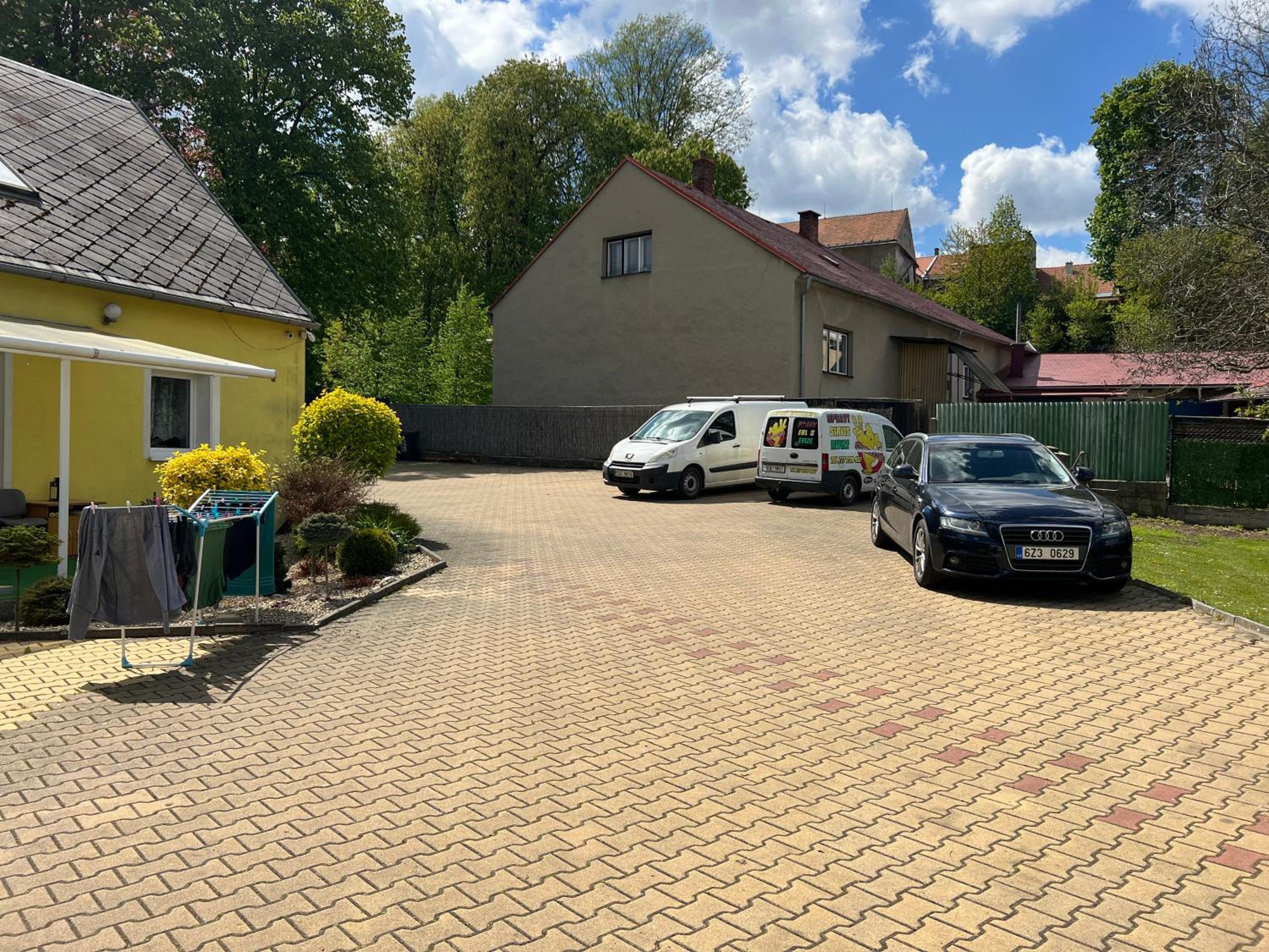 Penzion V Podzámčí