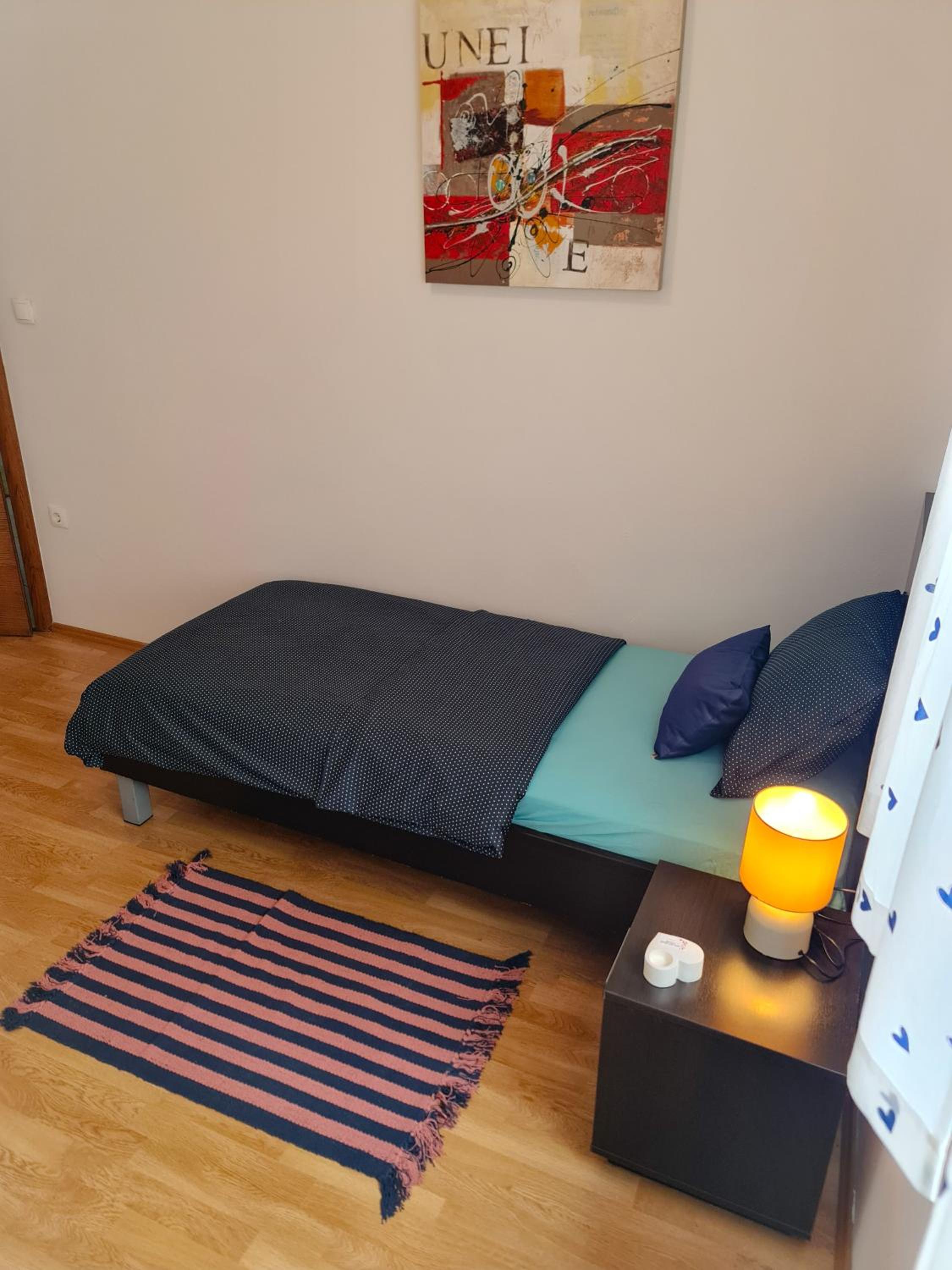 Photo 51