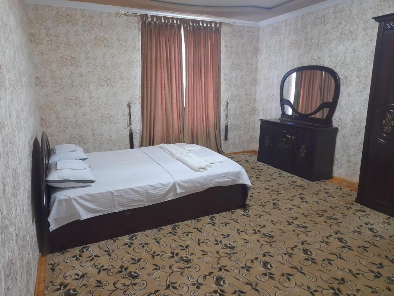 Apartment Oqmochit 1 view 5