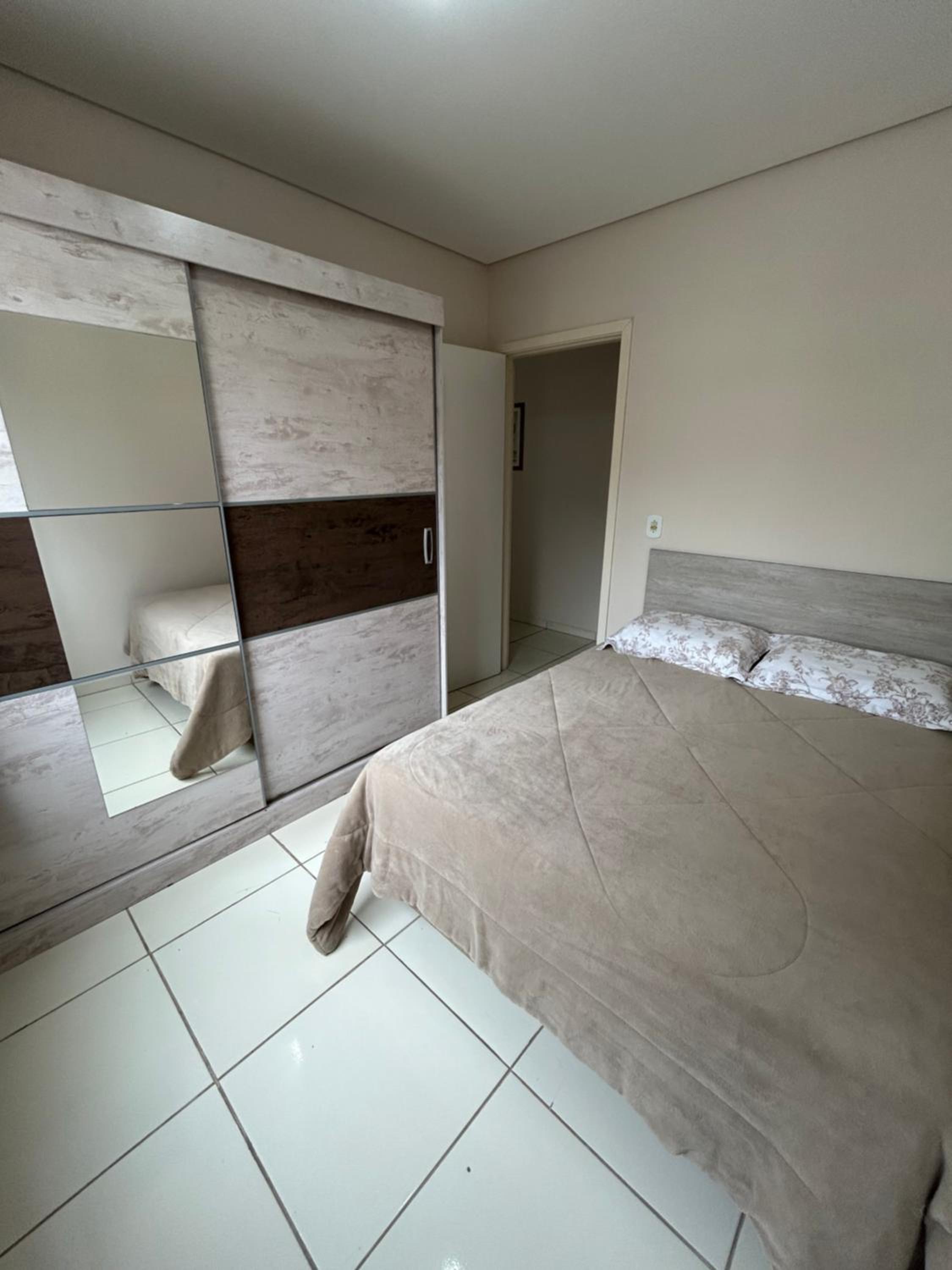 Apartamento 243