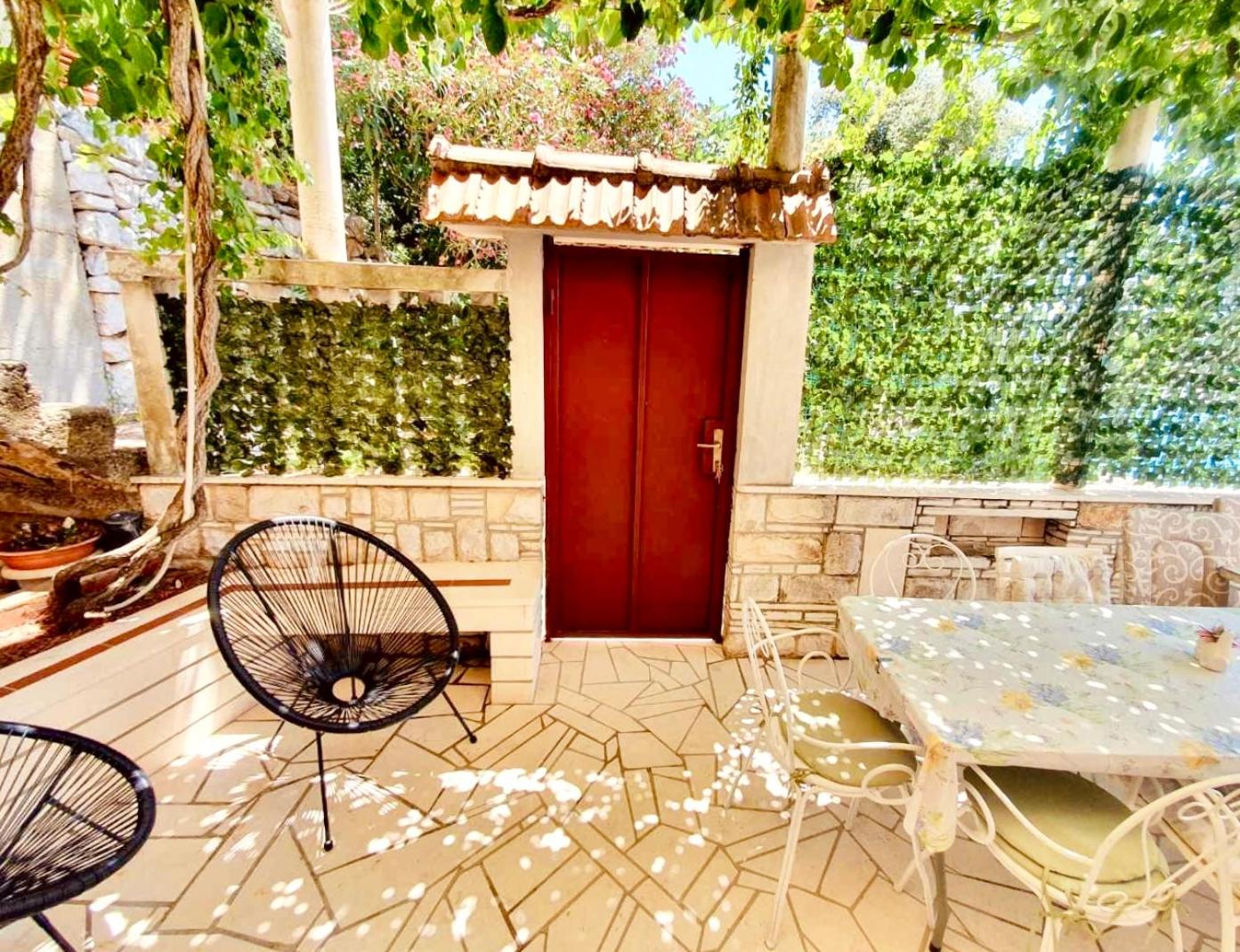 Dalmatian House, spacious stone terraces, balcony , views
