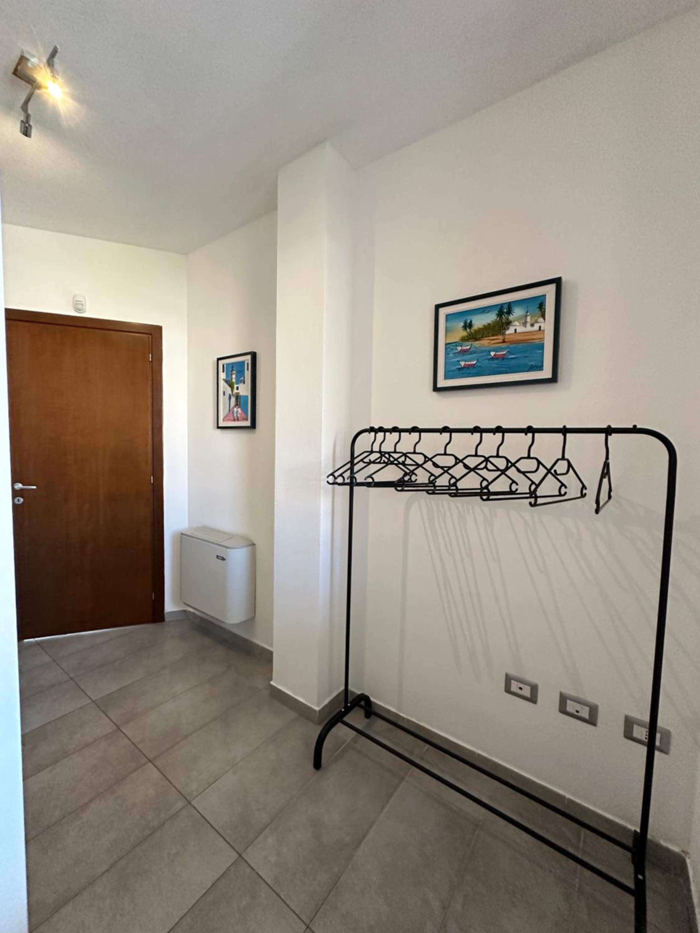 Gris I Blanca apartment view 5