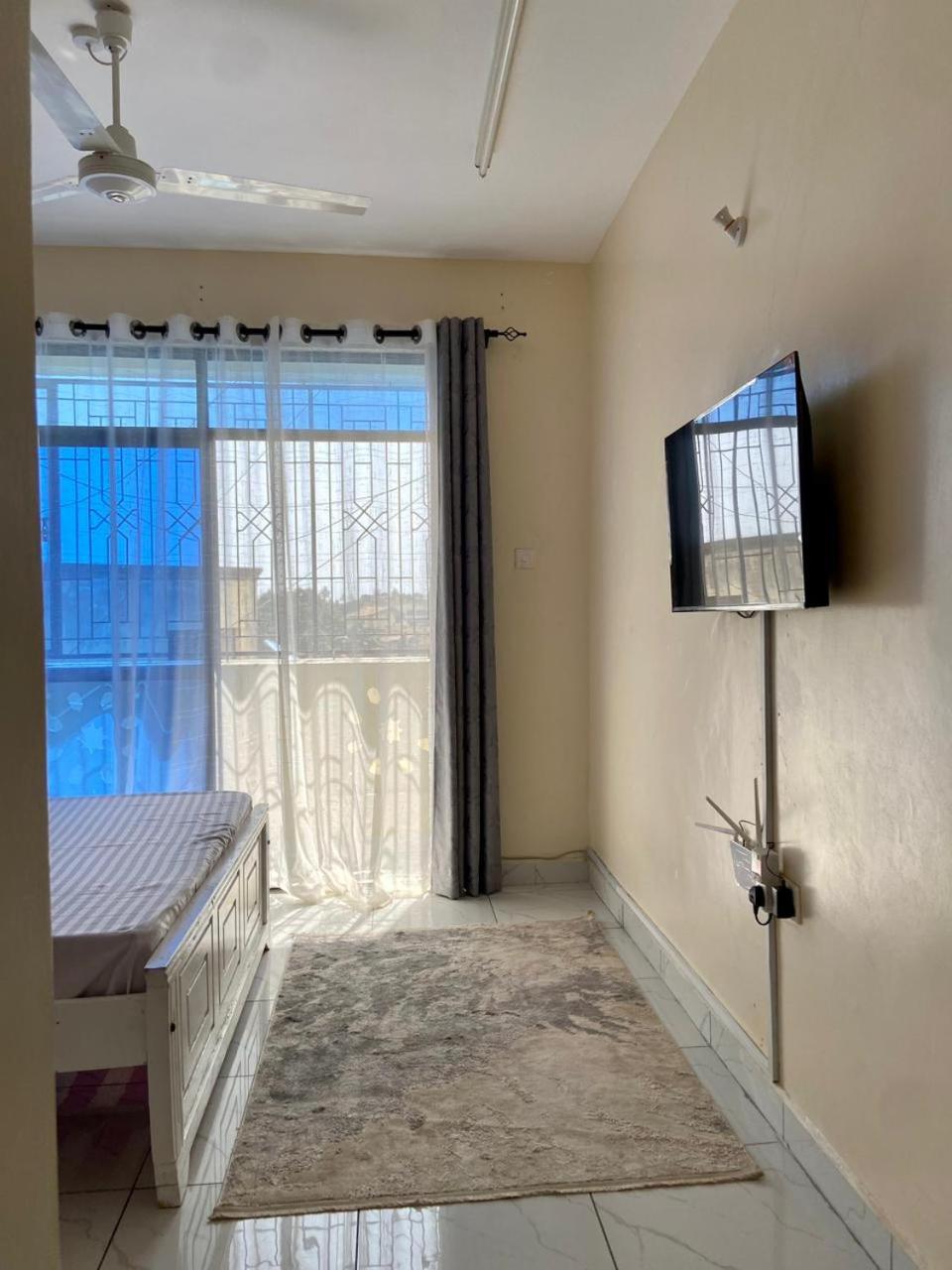 Graceful Listing
