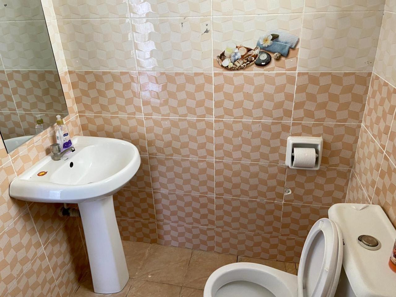 Graceful Listing