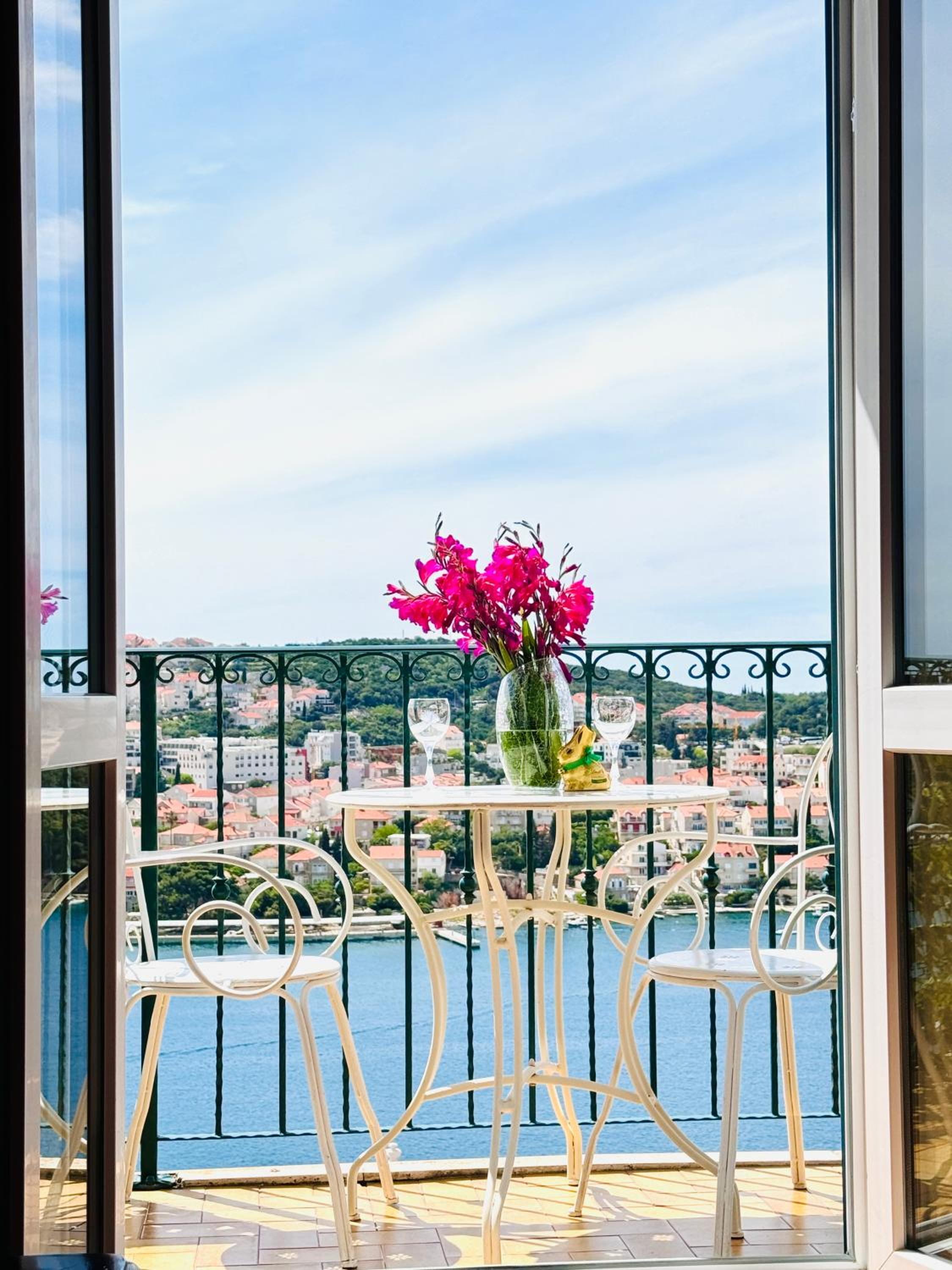 Dalmatian House, spacious stone terraces, balcony , views