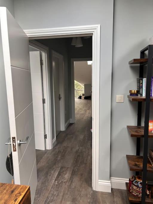 Peaceful 2-Bed Flat in London