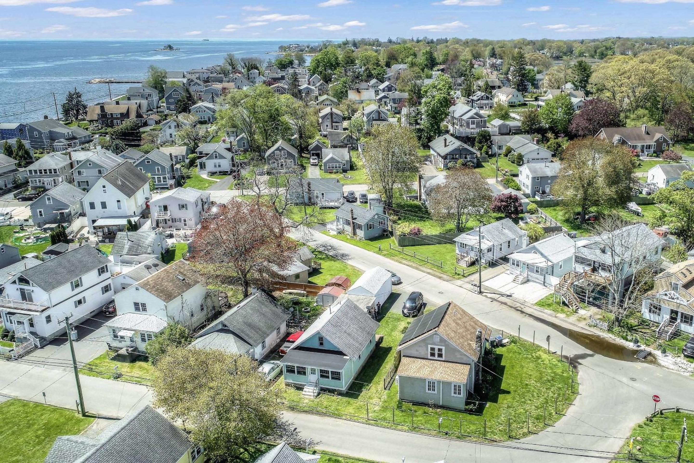 Beachside in Branford view 2