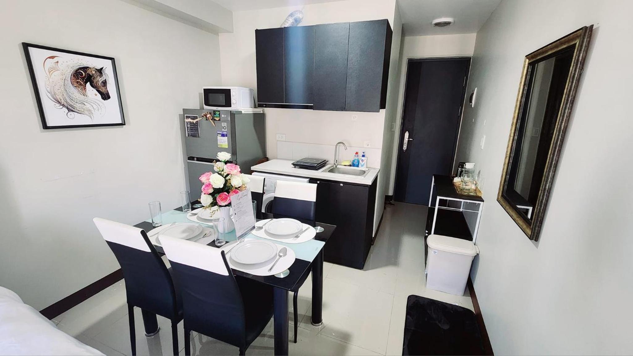 Cozy, Pet-Friendly Studio with Pools in Mactan view 5