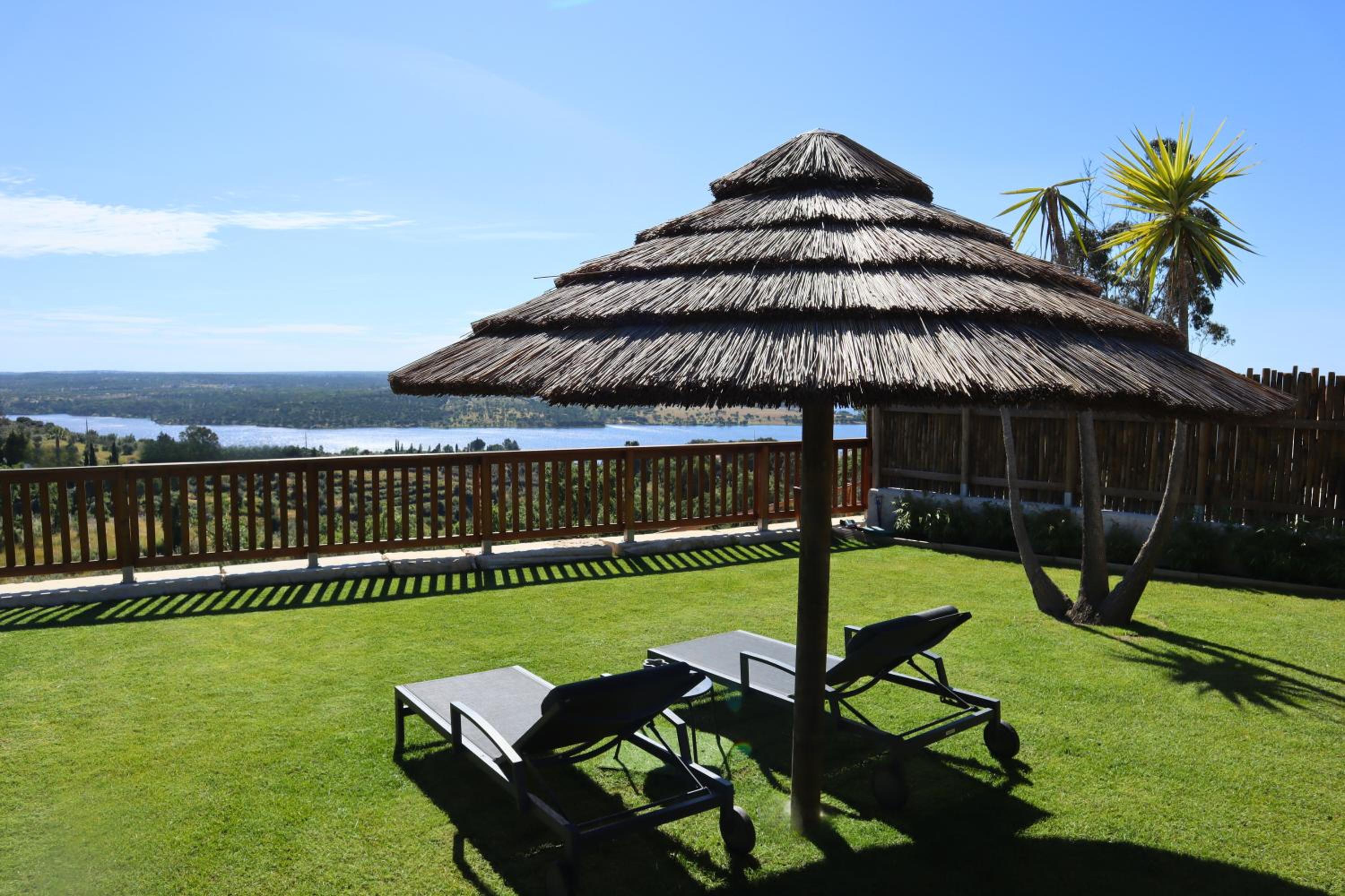 Caju Villas Montargil - Villa Vale Vilão view 4