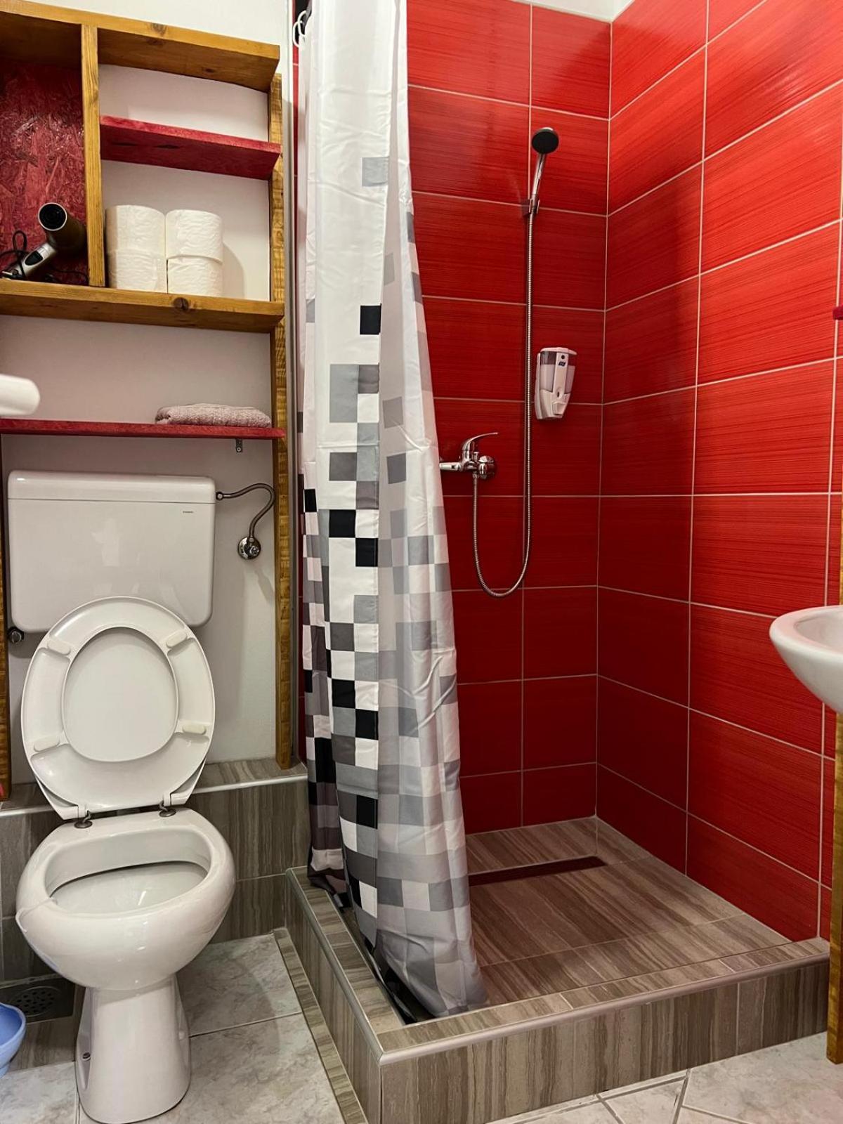 Apartmani Sladojević