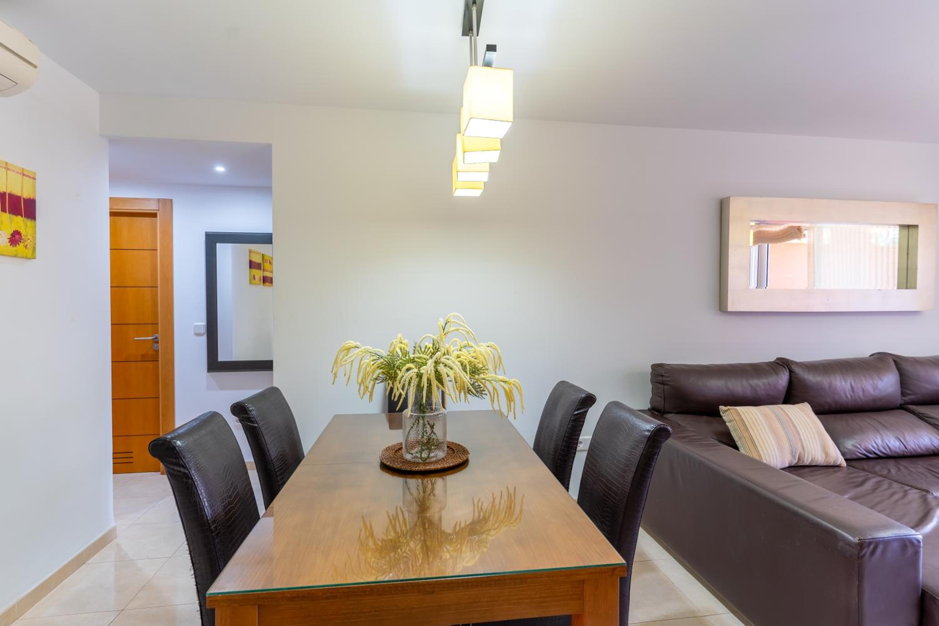 Brisas Almerimar R&R