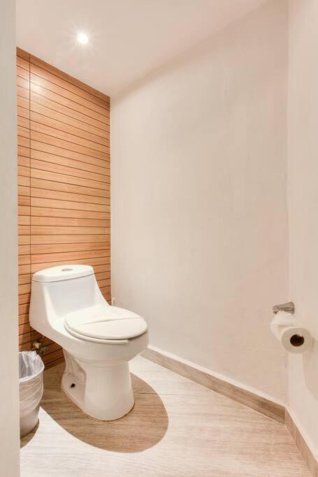 Penthouse a la orilla de la playa con alberca