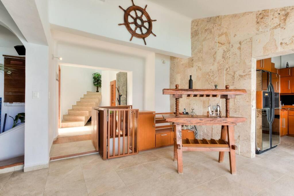 Penthouse a la orilla de la playa con alberca