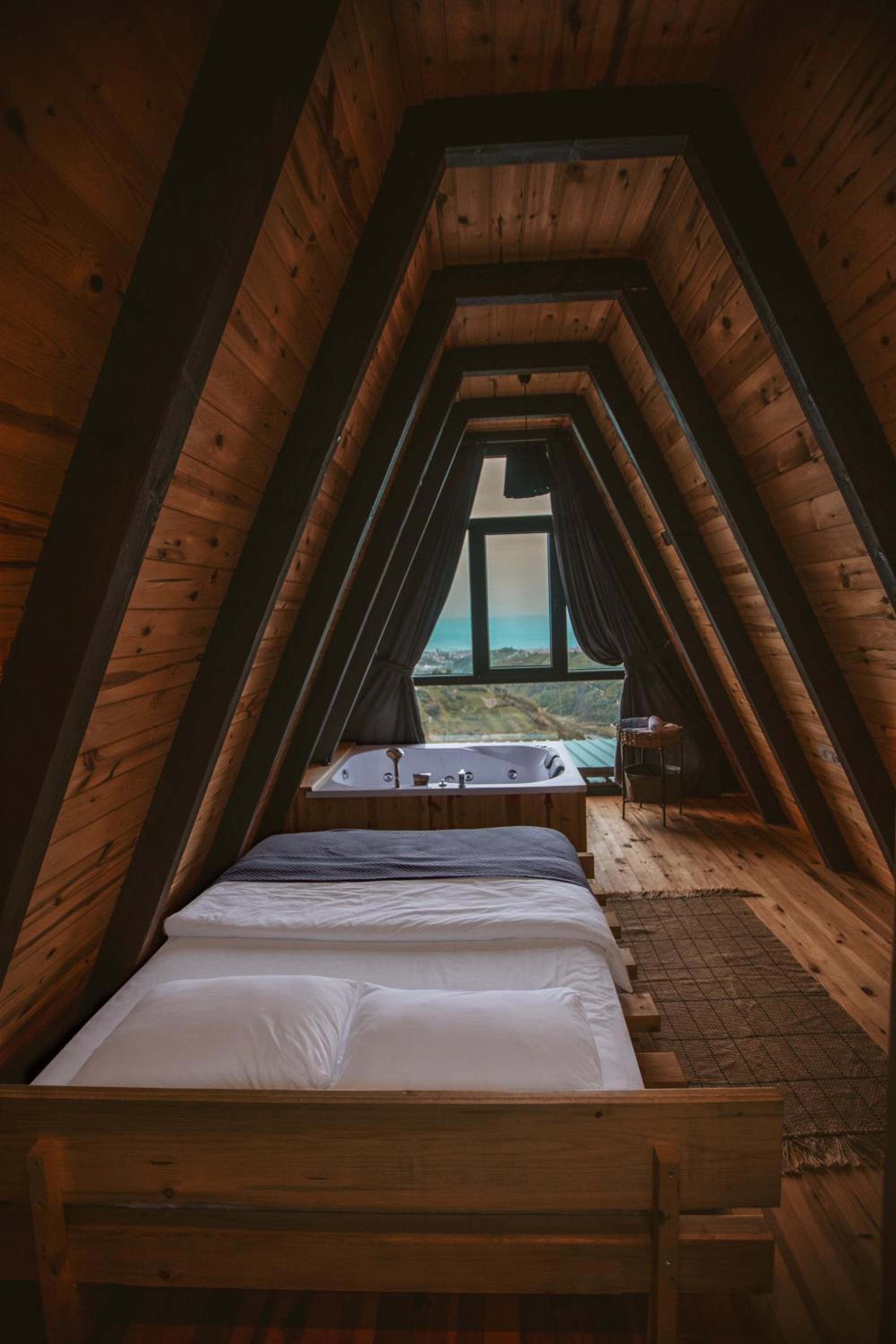 İRDEN BUNGALOV