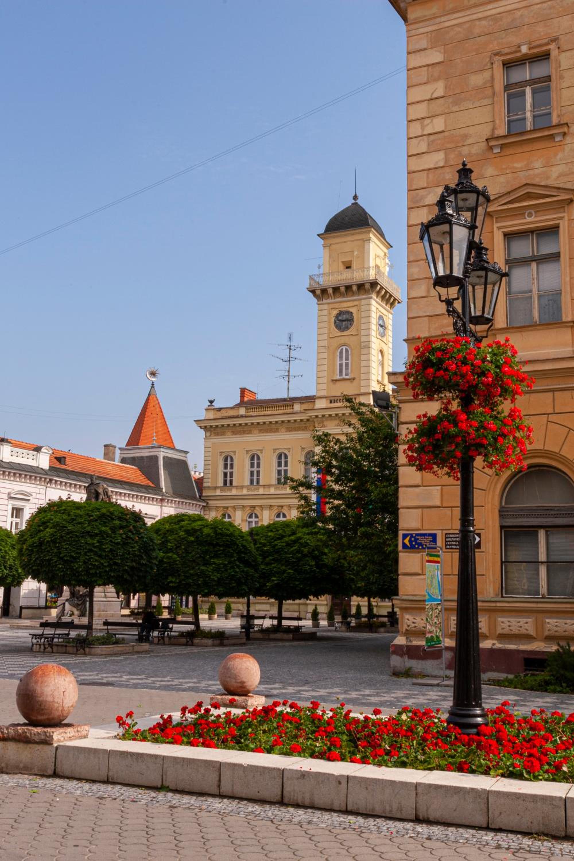 MAJA Premium Loft Apartment in historical city center