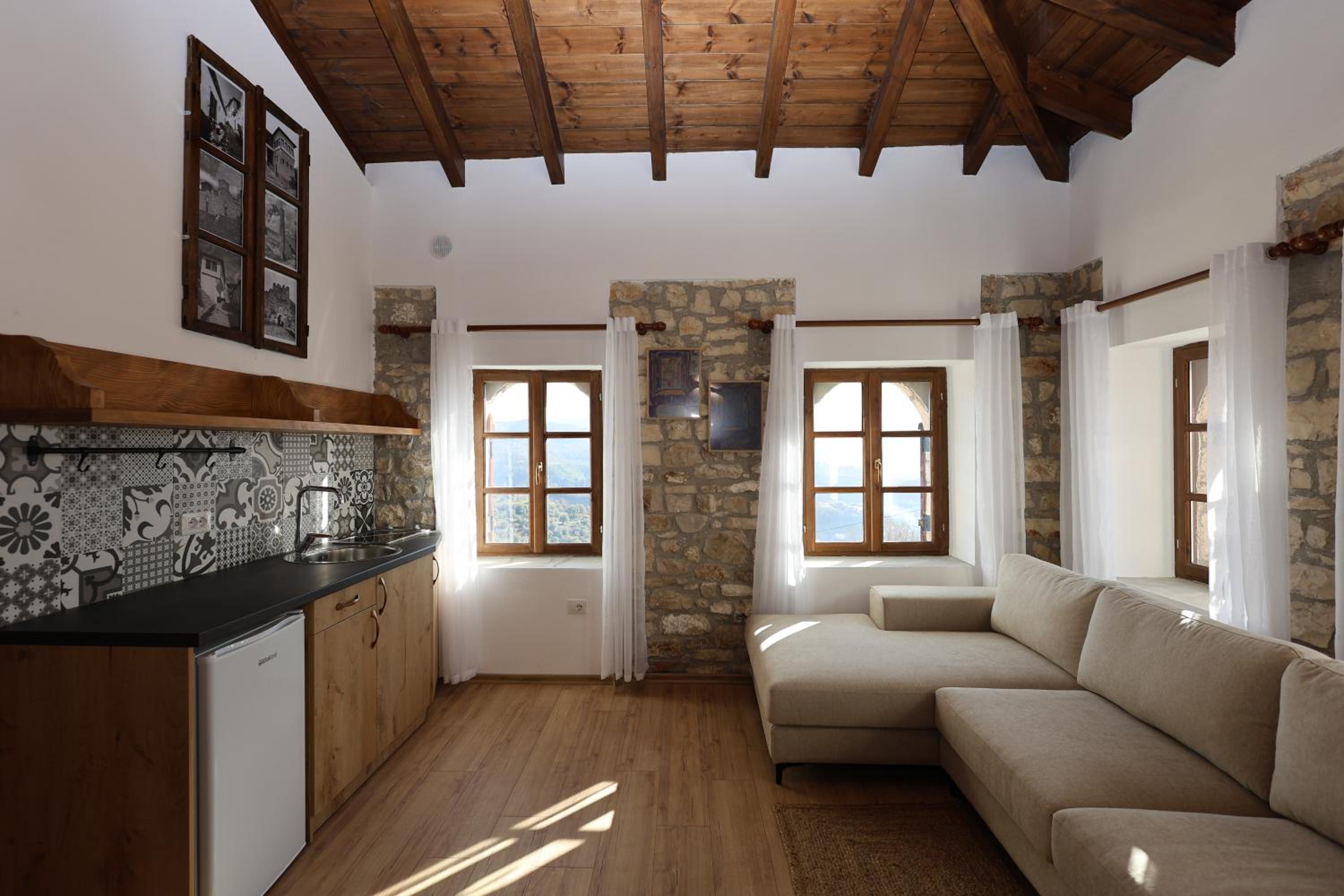 Hera Guest Haus