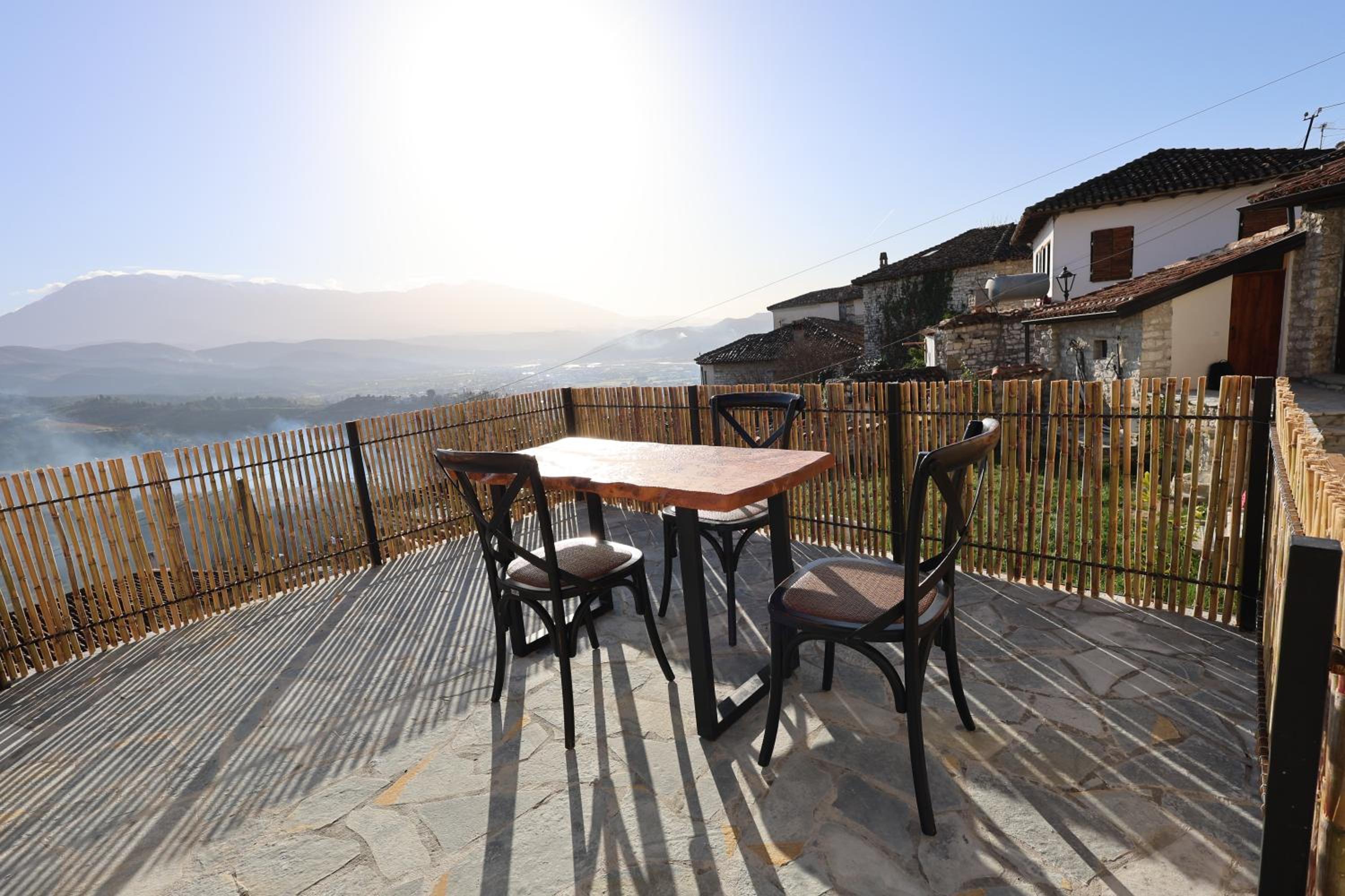 Hera Guest Haus