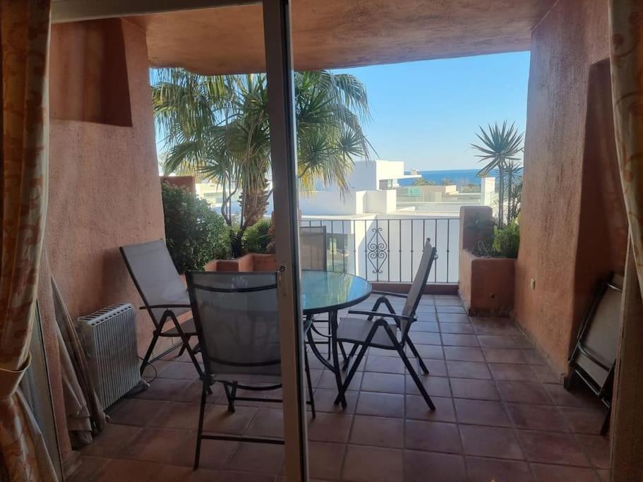 2 bedroom apartment Oasis Marbella-Oceanwiev