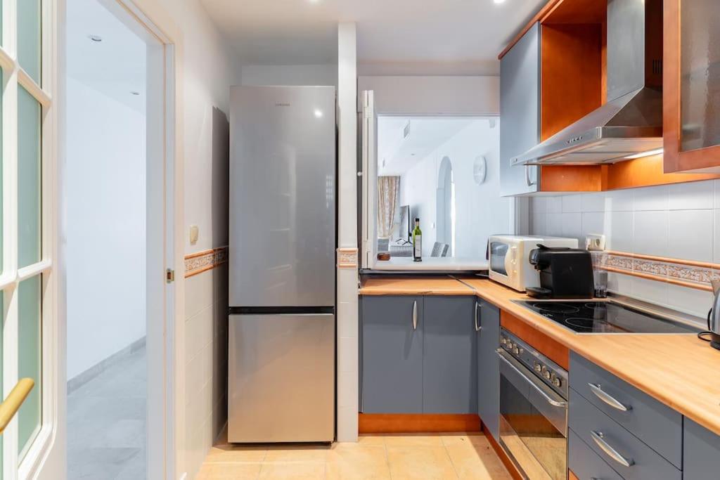 2 bedroom apartment Oasis Marbella-Oceanwiev