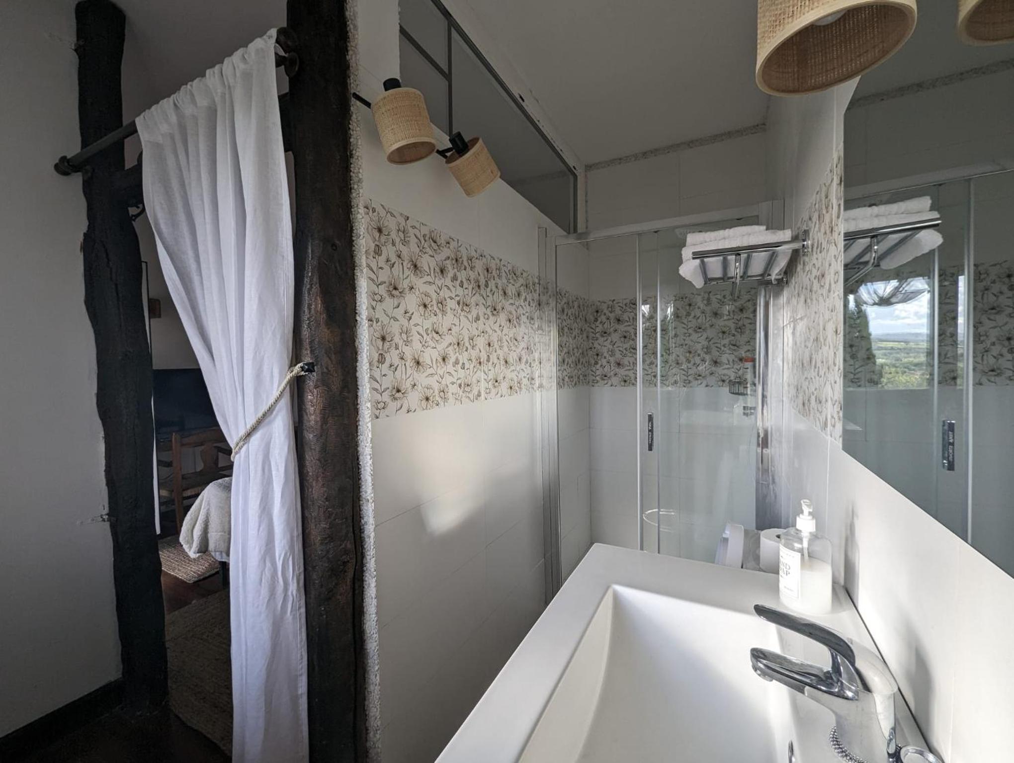 Casa Rural Bilbao Caserio Gondra Alquiler Habitaciones