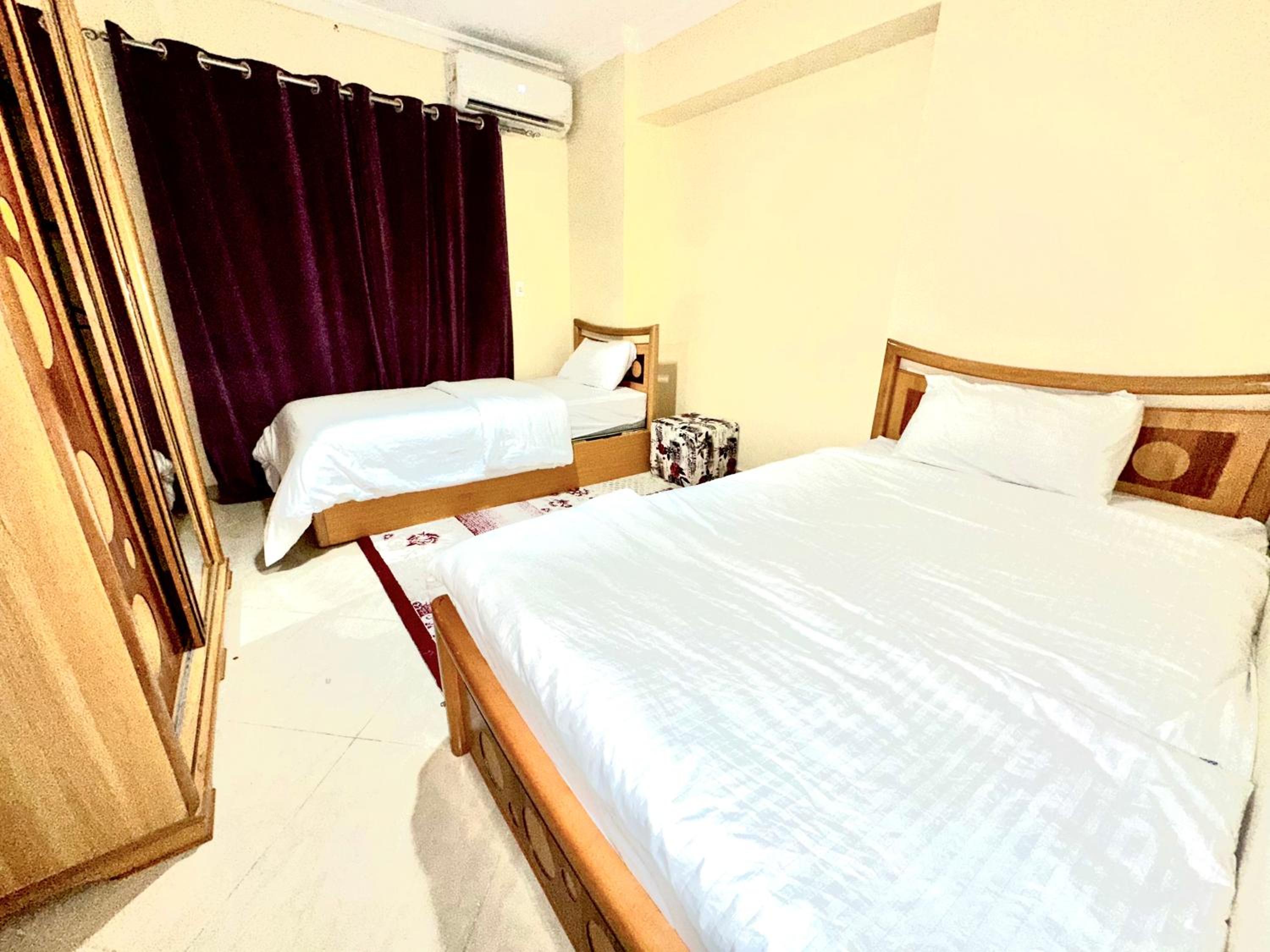 Luxury apartment in Sheikh Zayed City