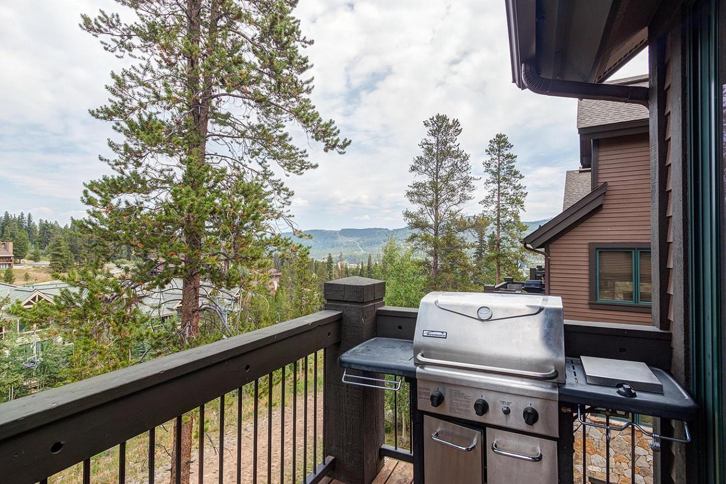 Saddlewood 34 by Great Western Lodging view 3