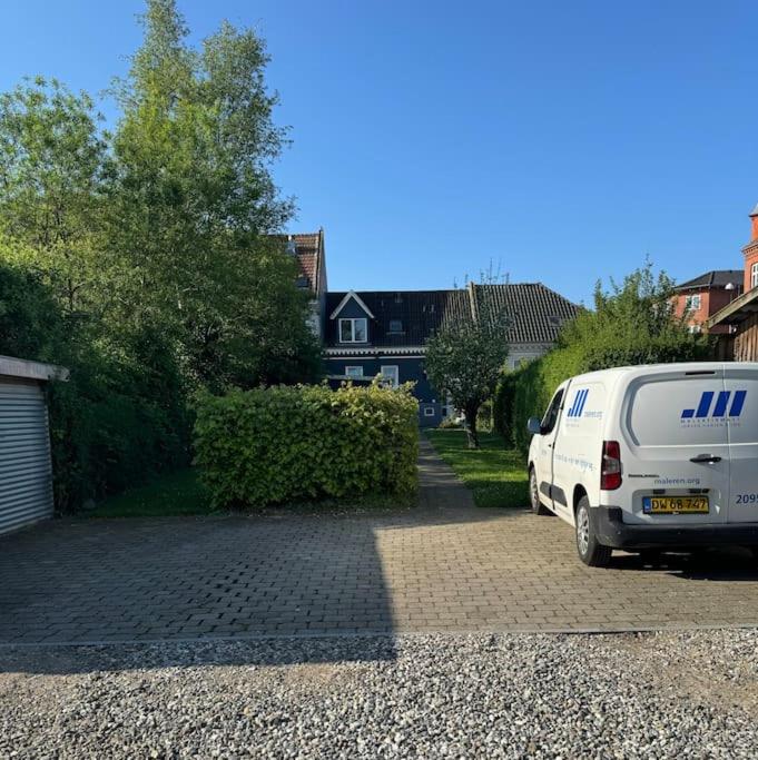 Hyggelig kælderlejlighed