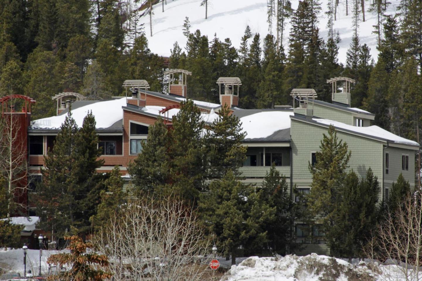 Ski Hill Condo 31 by Great Western Lodging view 2