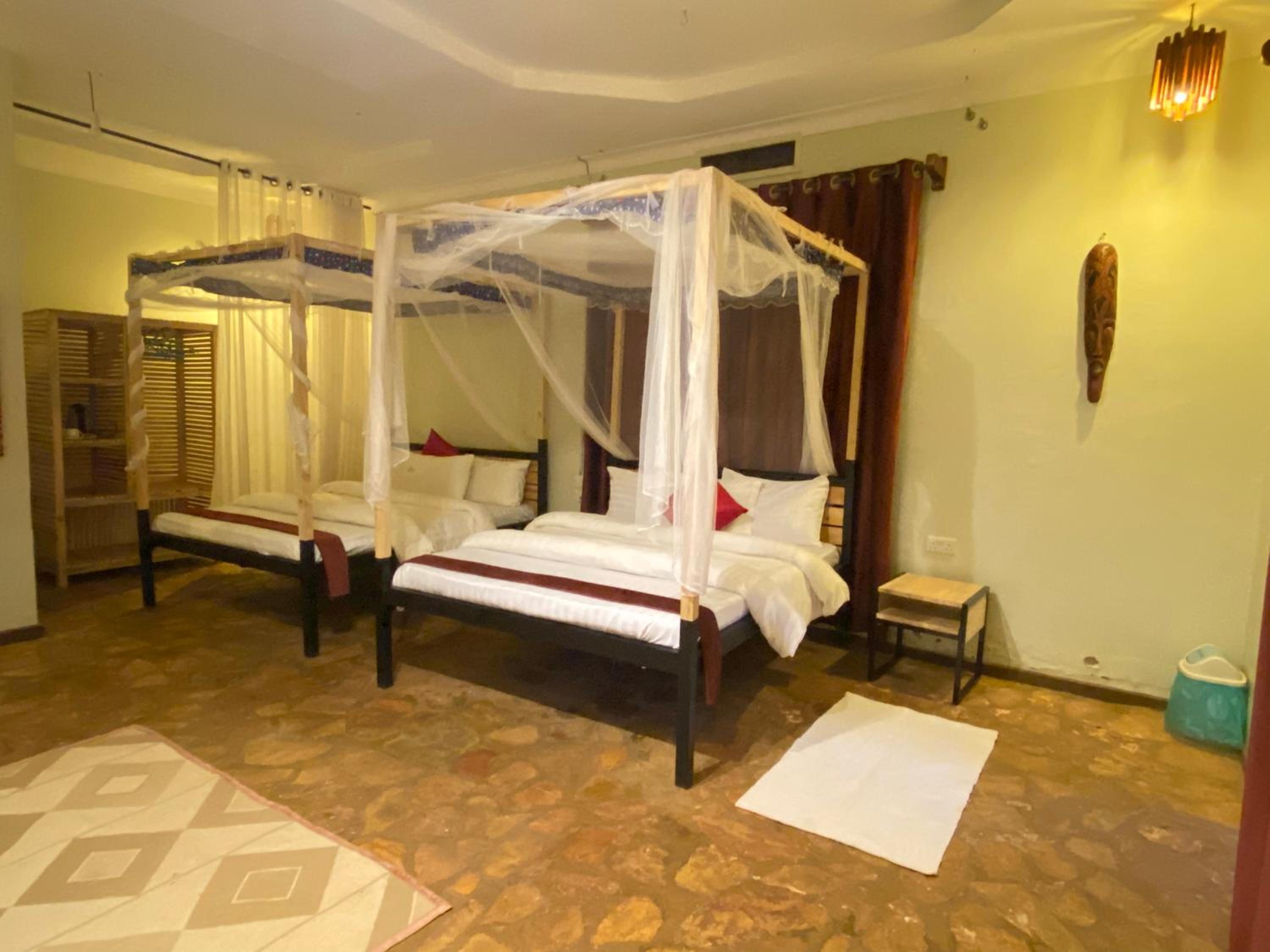 Afro Smile Hotel & Guest House view 5