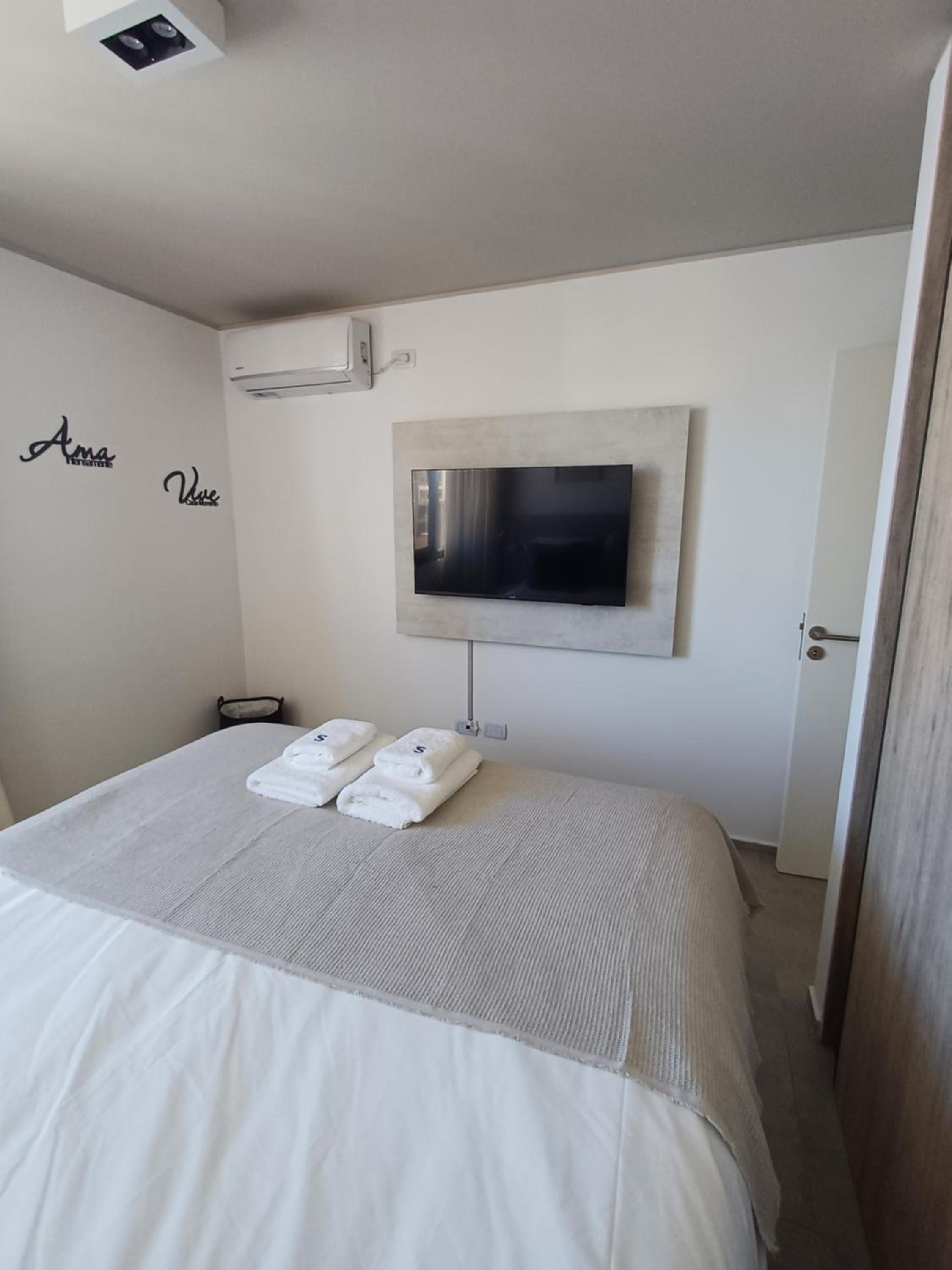 SERIETÁ 1 dormitorio con pileta y terraza