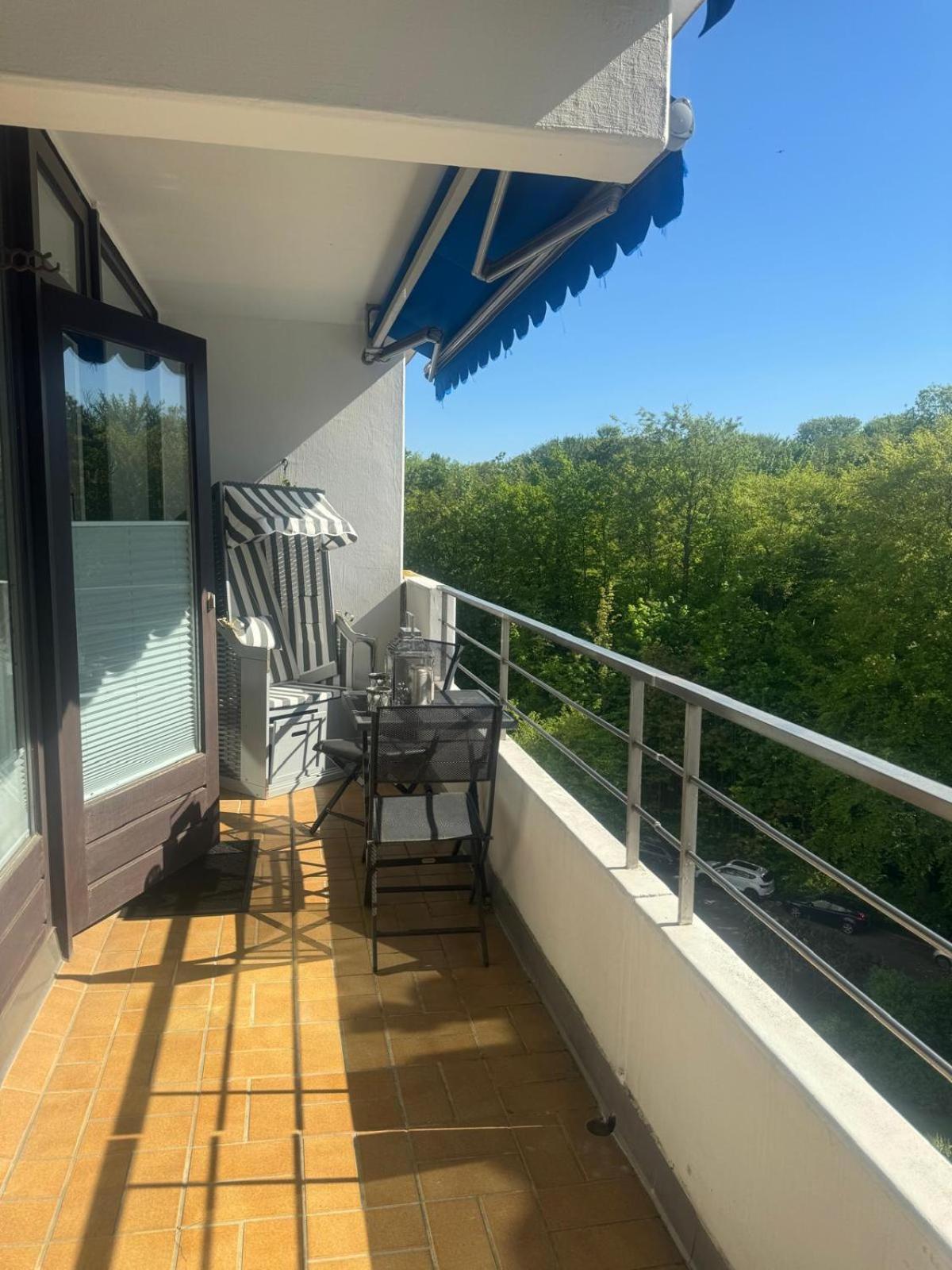 2 Zi Sonnenwohnung mit Luxusküche in der Maritim Residenz Bellevue an der Ostsee in Kiel City