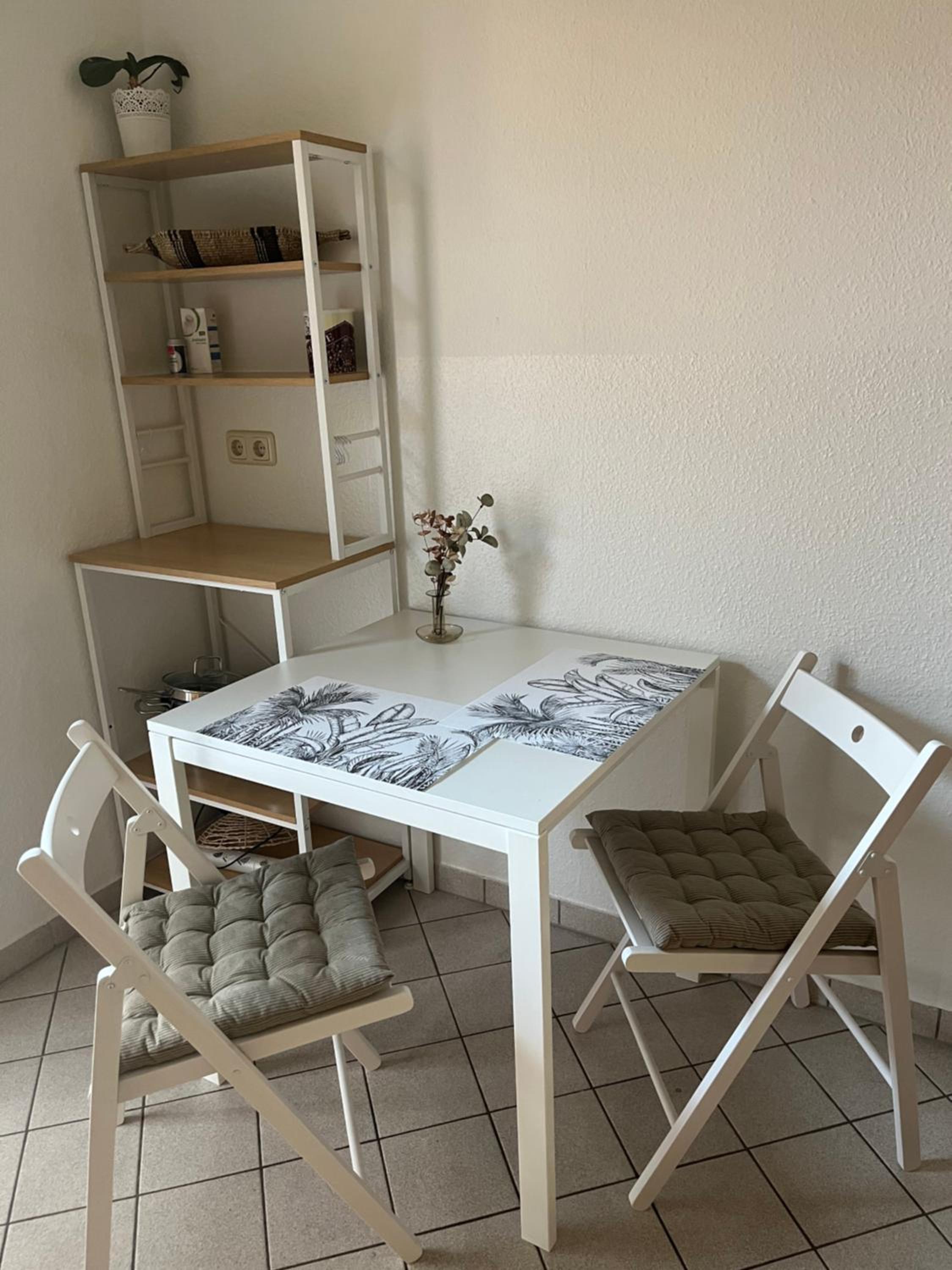Grünspecht am Klein Venedig, zentral mit Balkon, Arbeitsplatz, Küche, Badewanne etc