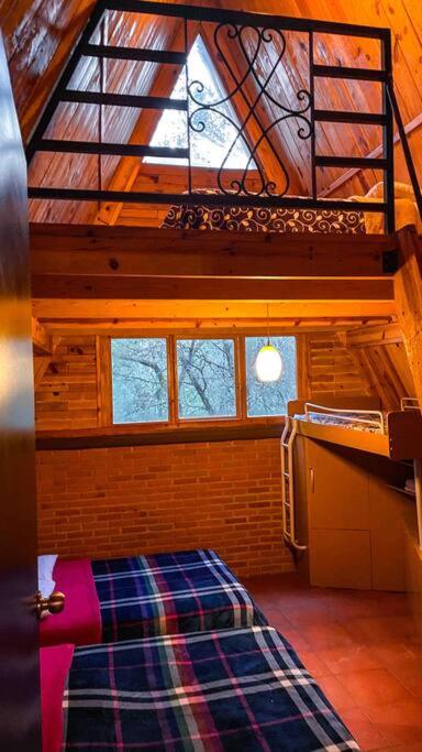 Chalet privado en el bosque con Jacuzzi de Madera Huasca Retreats