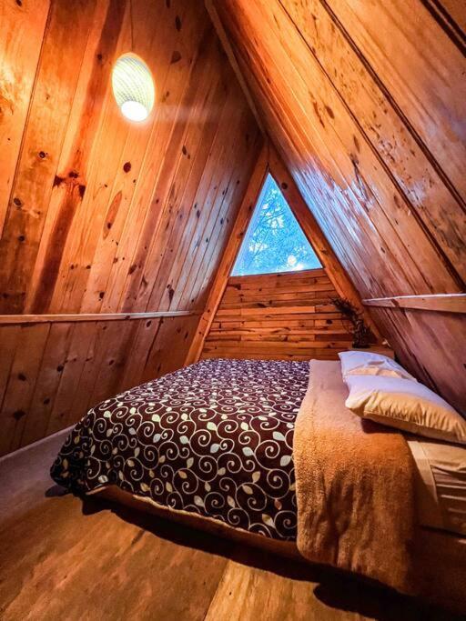 Chalet privado en el bosque con Jacuzzi de Madera Huasca Retreats