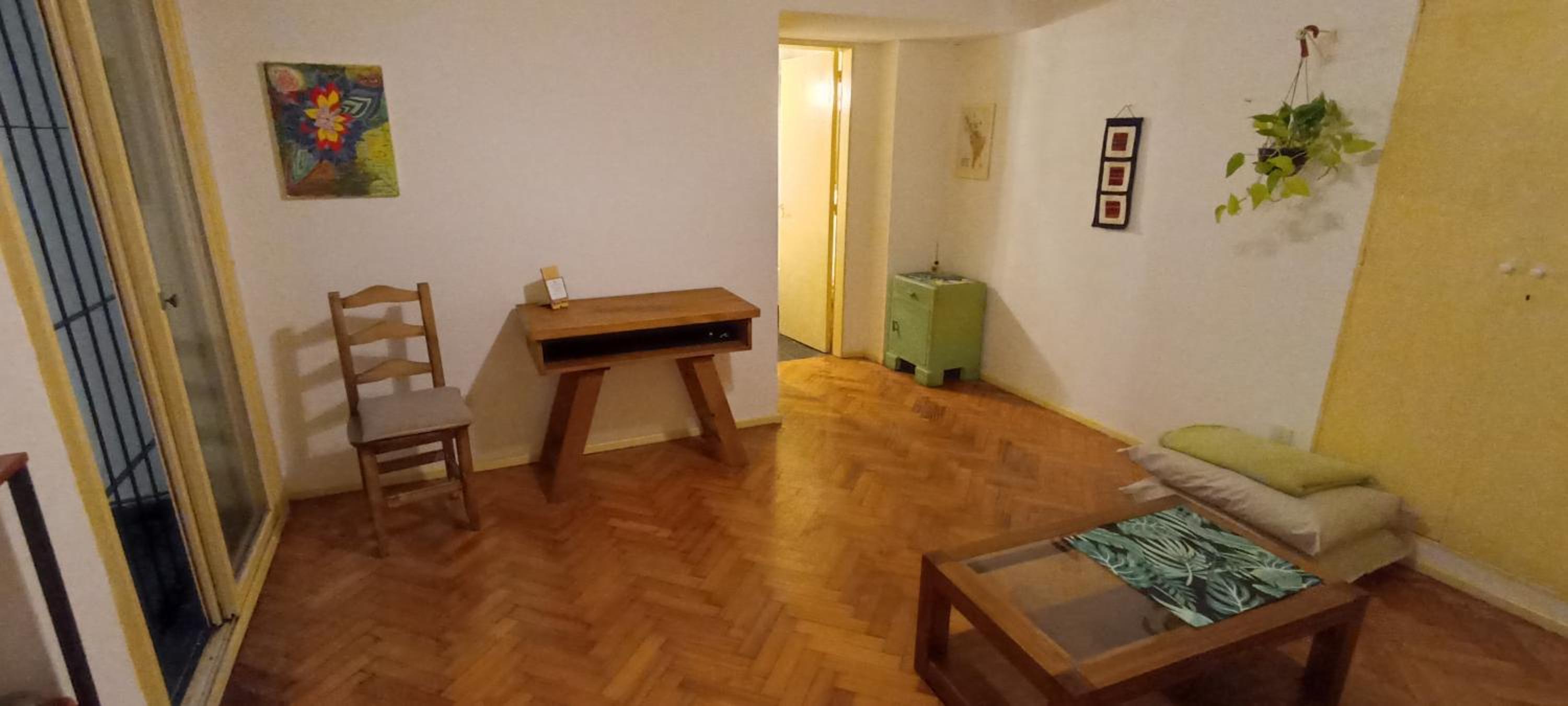 Depto 2 amb completo - Cocina equipada - Baño privado - Wi-Fi - TV Flow y HBO MAX - Excelente ubicación, cercano a subte D y B